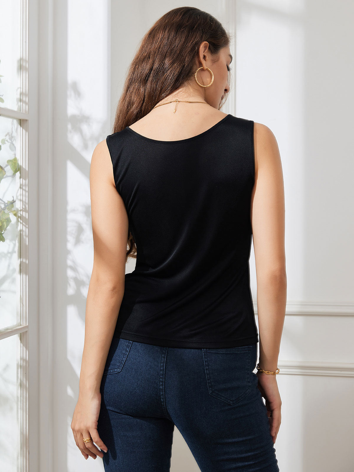 SilkSilky CA Silk Knitted Sleeveless Round Neck Women's T Shirt Black 002