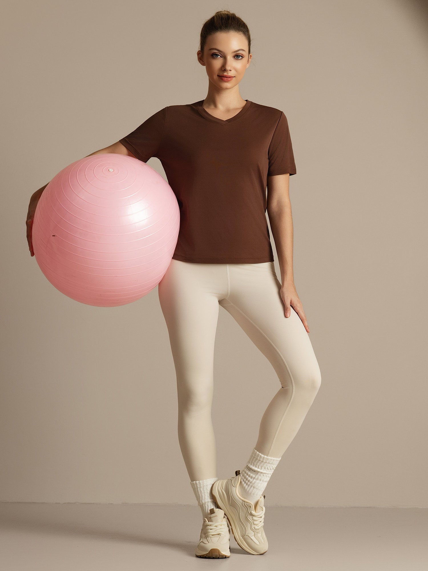 [Coffee] SilkSilky-CA 100% High-Twist Silk Jersey Short Sleeve V Neck Women's T-Shirt 006