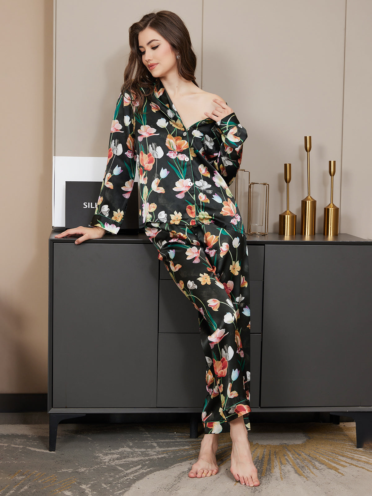 [Black] SilkSilky-CA Pure Silk Long Sleeve Lapel Women's Pajamas 008