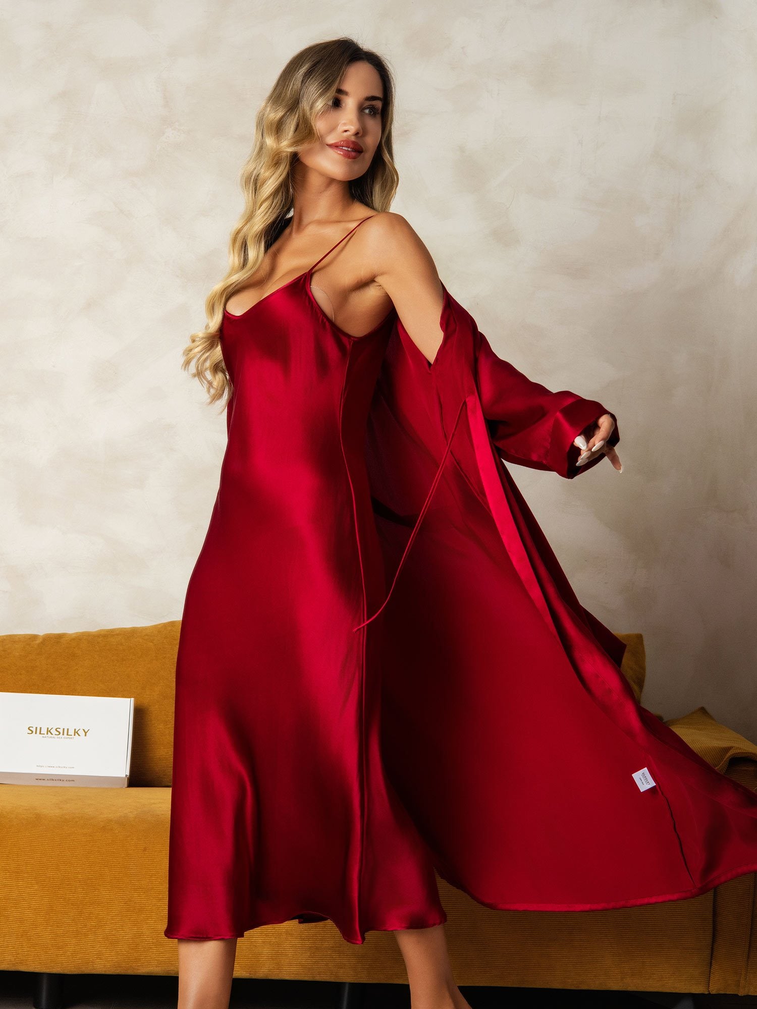 [Wine] SilkSilky-CA Pure Silk V Neck Nightgown&Robe Set 007