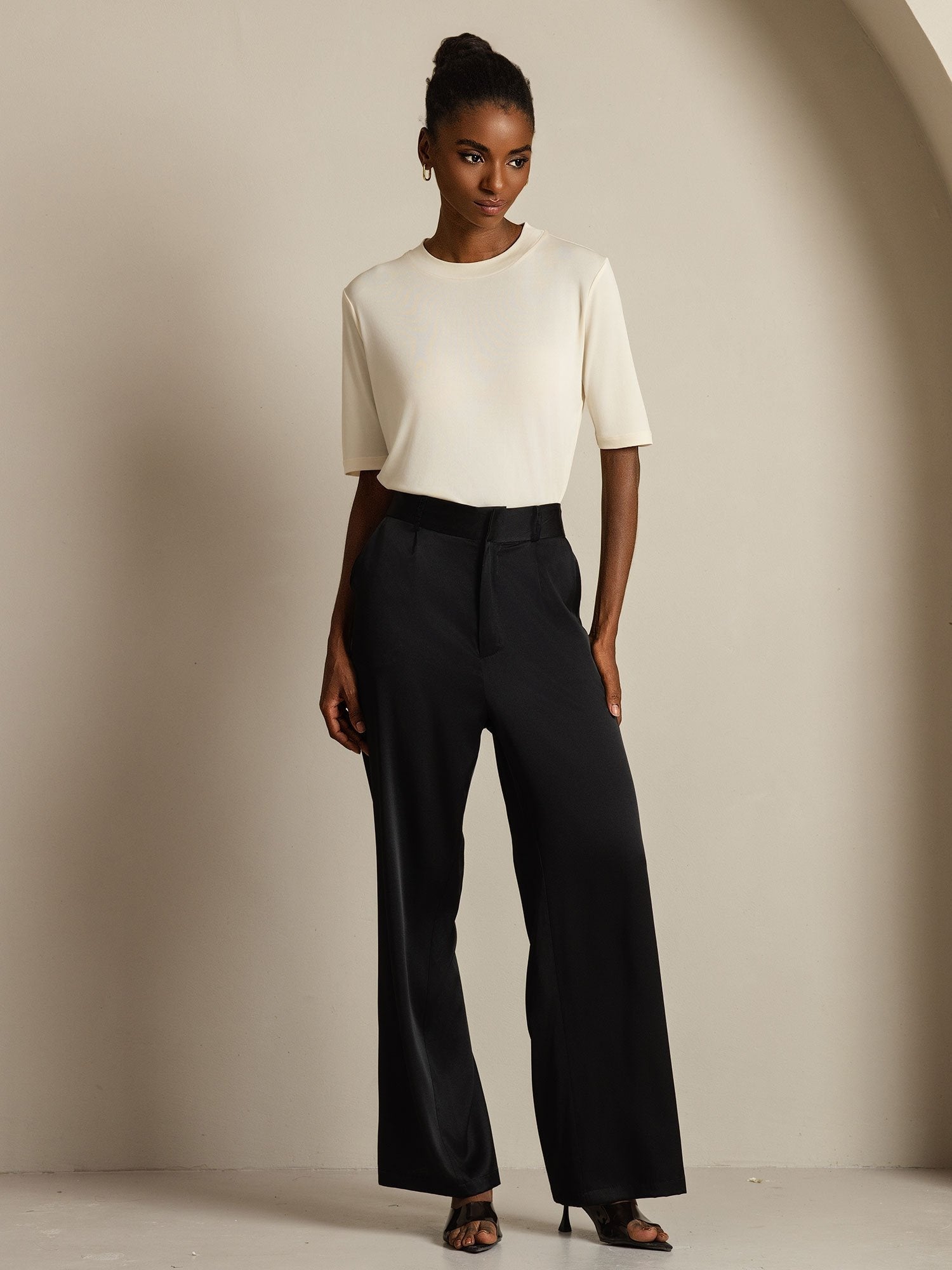 [Beige] SilkSilky-CA Pure Silk Round Neck Women's T-Shirt 009