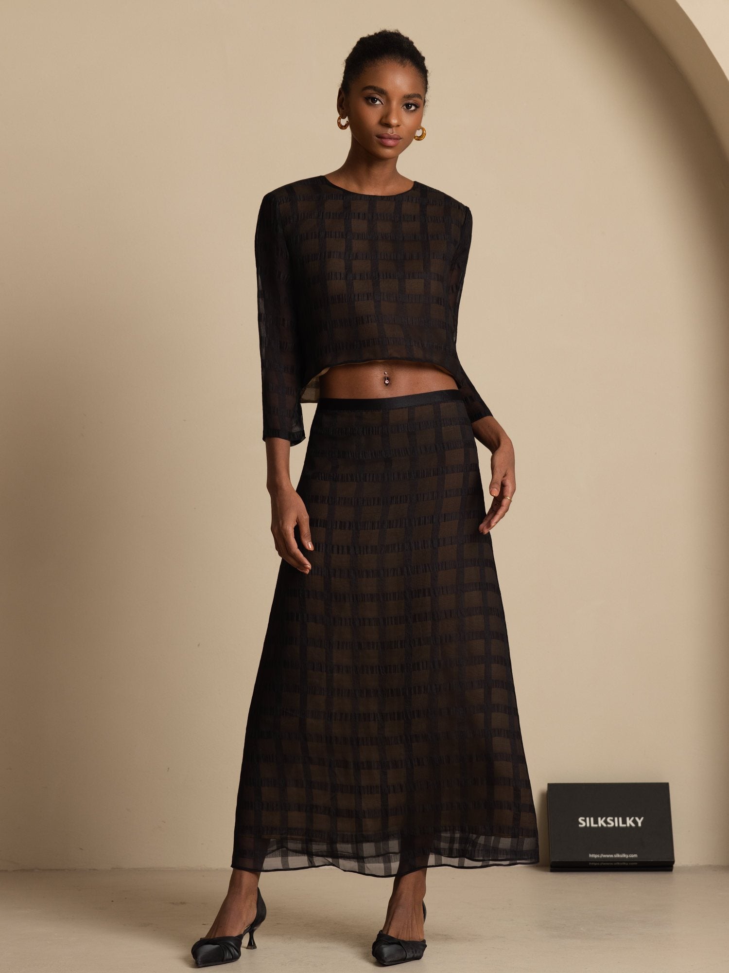 [Black] SilkSilky-CA Pure Silk Long Sleeve Round Neck Women''s Outfit Sets 003