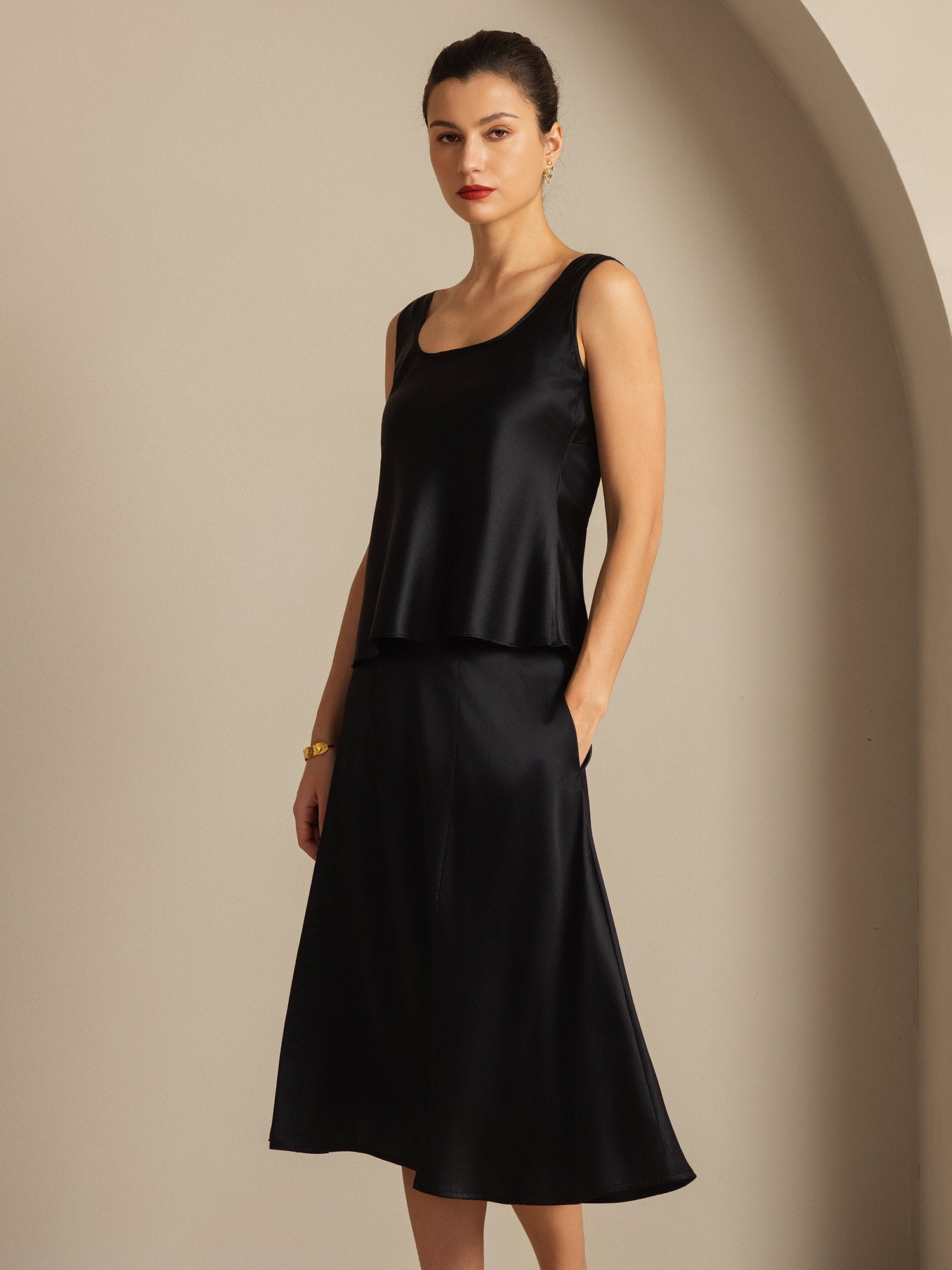 [Black] SilkSilky-CA 19Momme Silk U Neck Camisole 004,