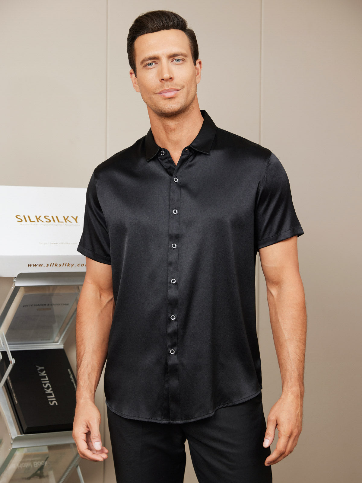 SilkSilky CA Silk Short Sleeve Collar Men's Shirt Black 001