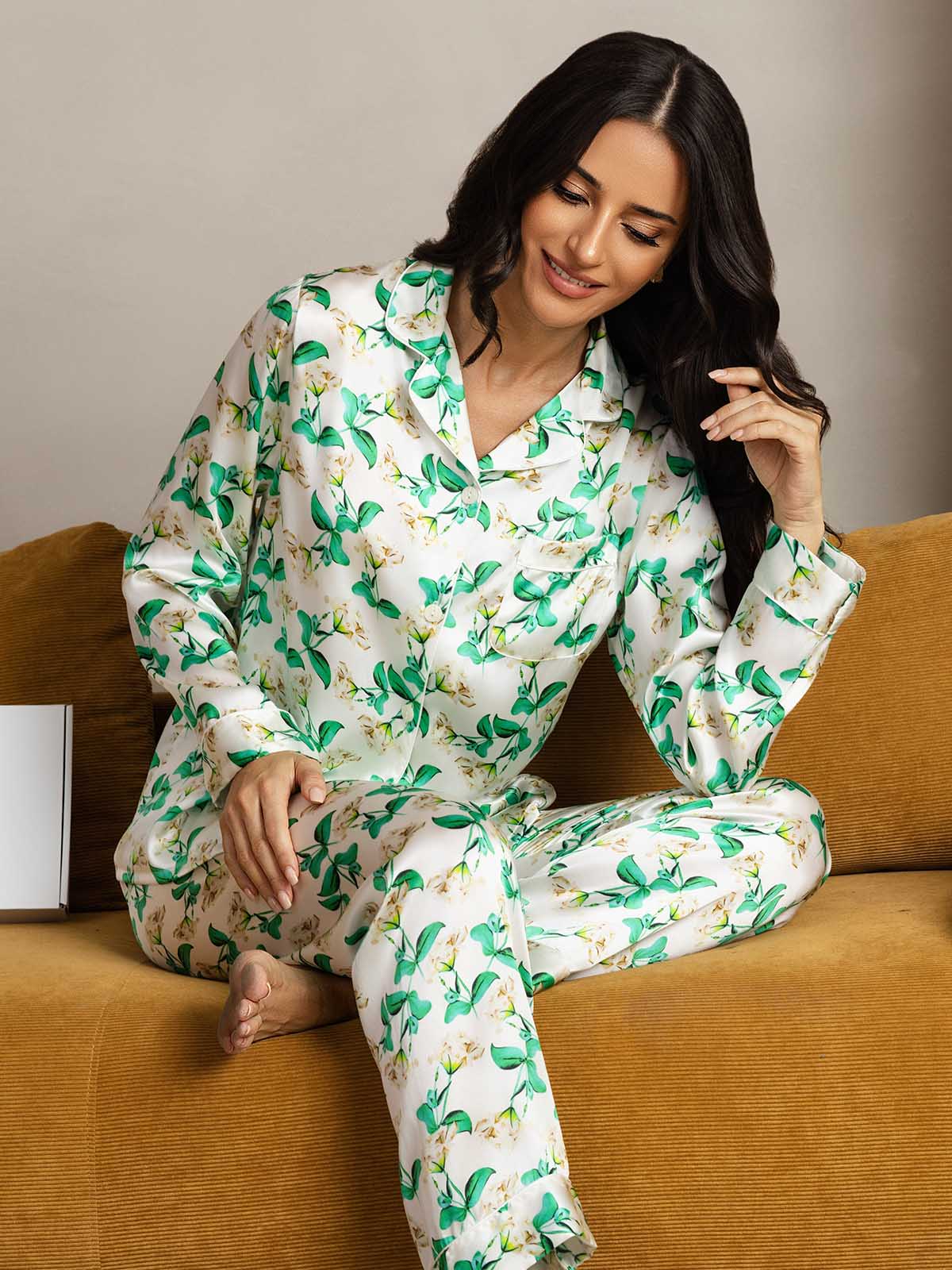 [Green Floral] SilkSilky-CA Pure Silk Womens Pajamas 001