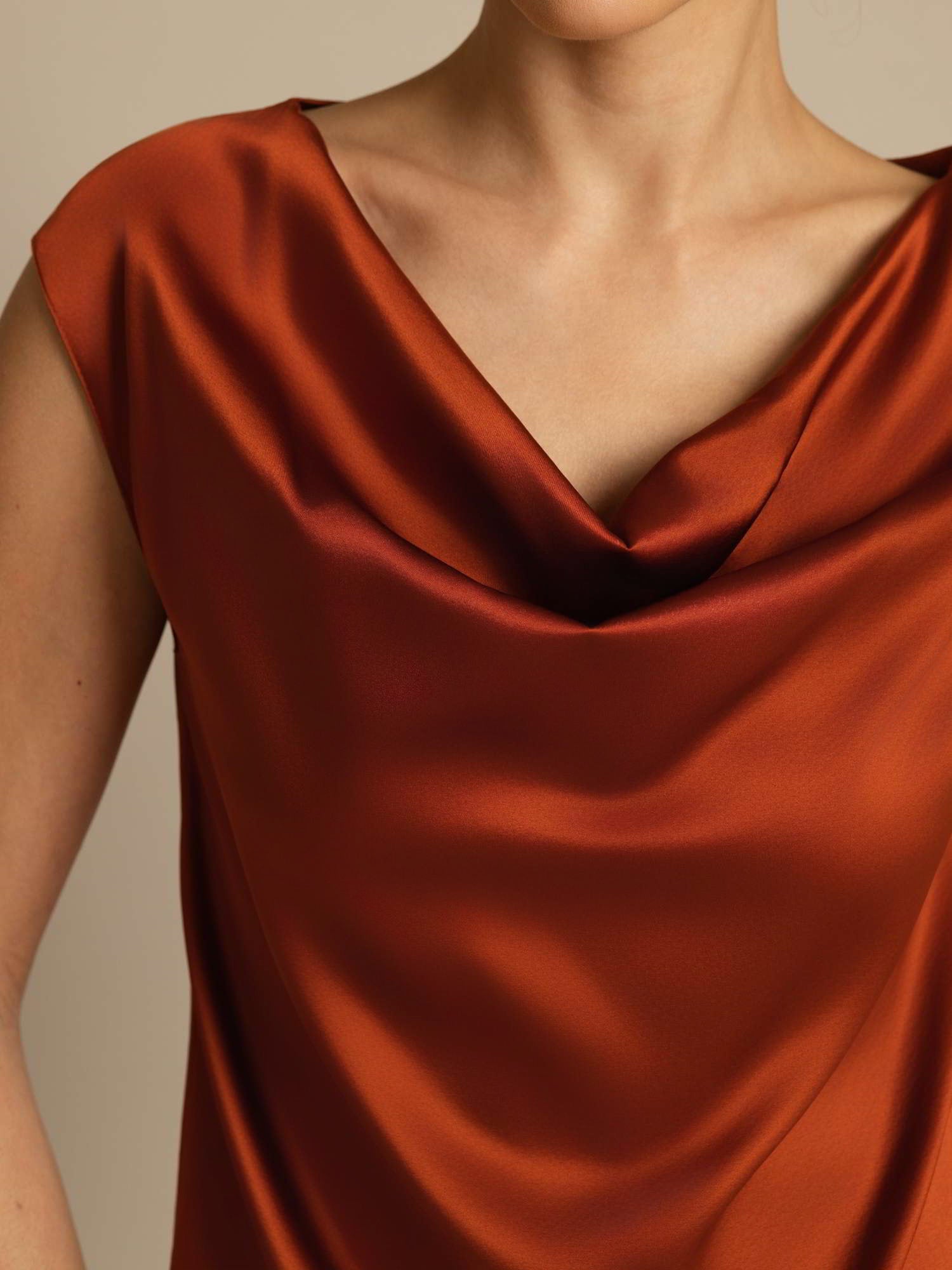 [Caramel] SilkSilky-CA 19Momme Silk Cap Sleeve Cowl Neck Women's T-Shirt 003