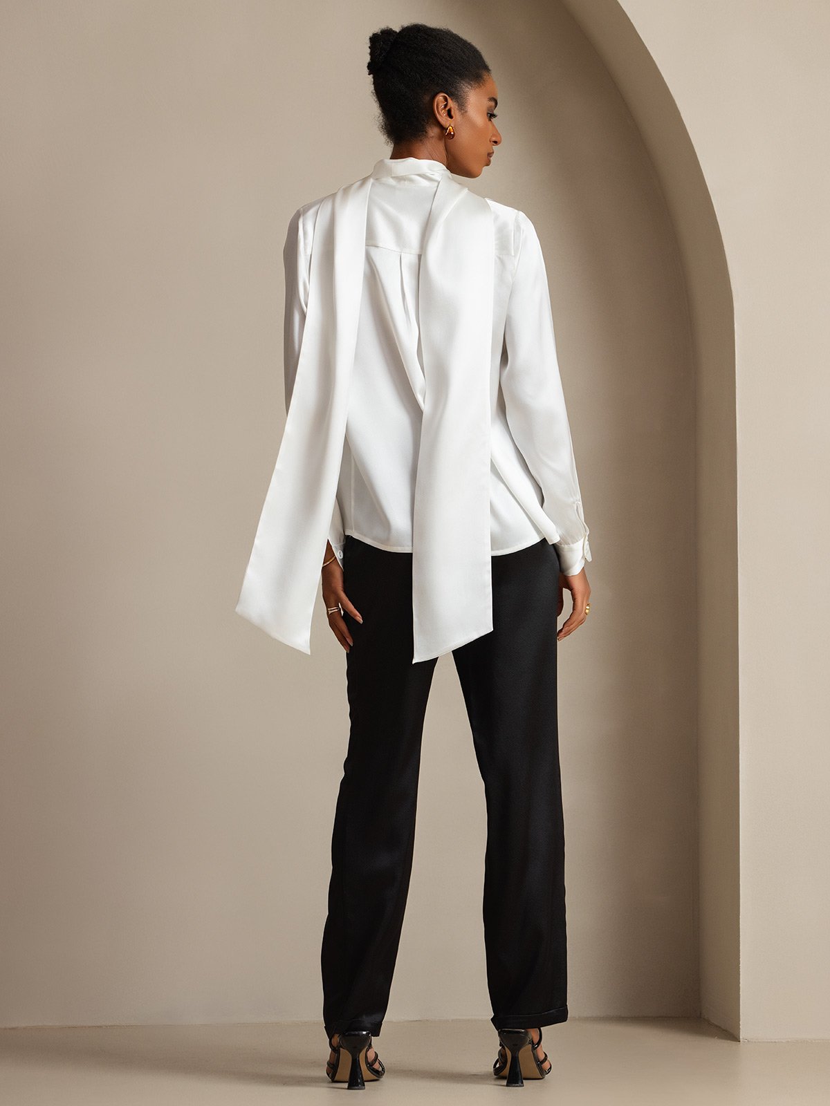 [White] SilkSilky-CA 19Momme Silk High Neck Women's Shirt 002,