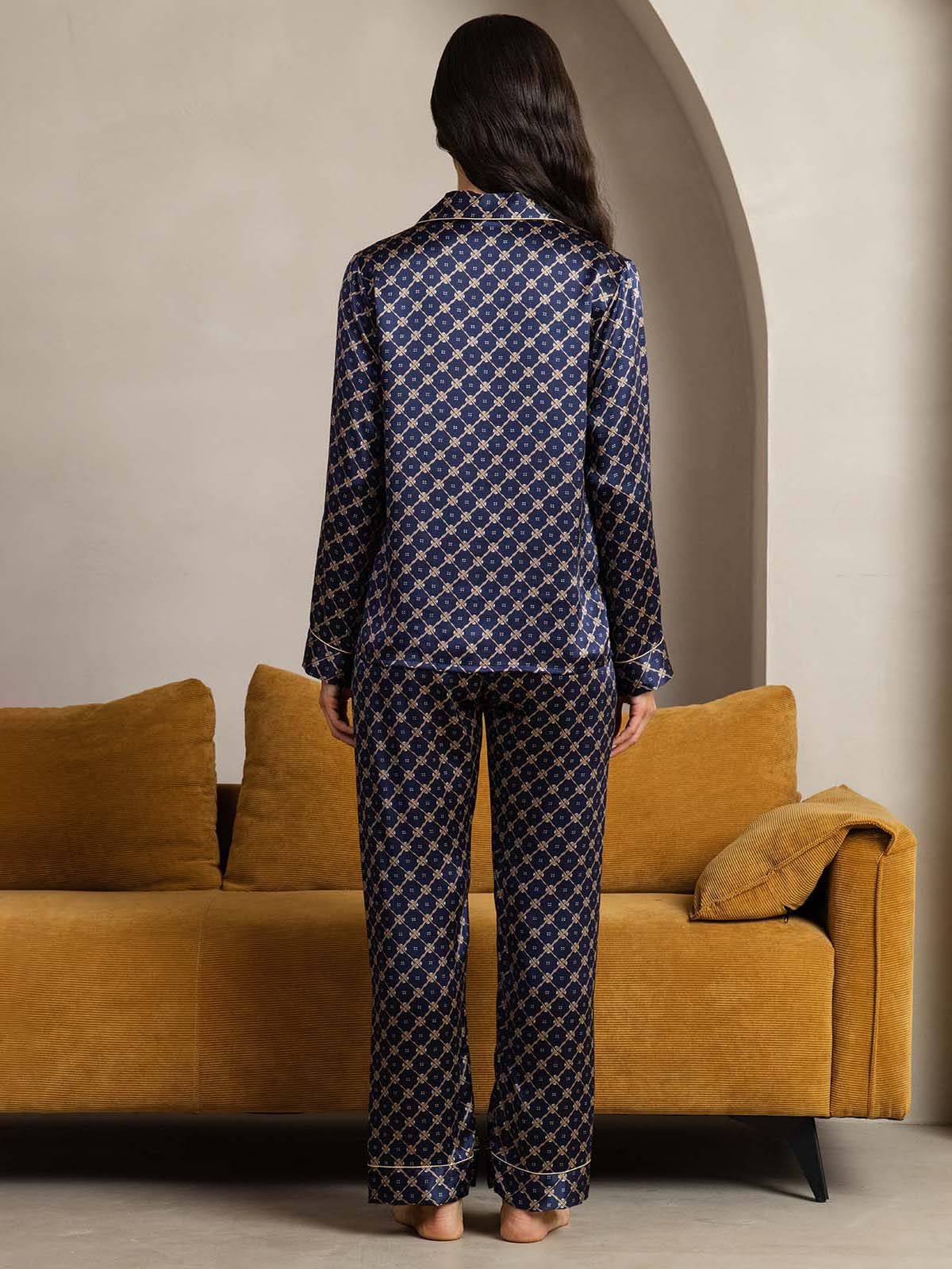 [Navy Chain] SilkSilky-CA Pure Silk Womens Pajamas 002