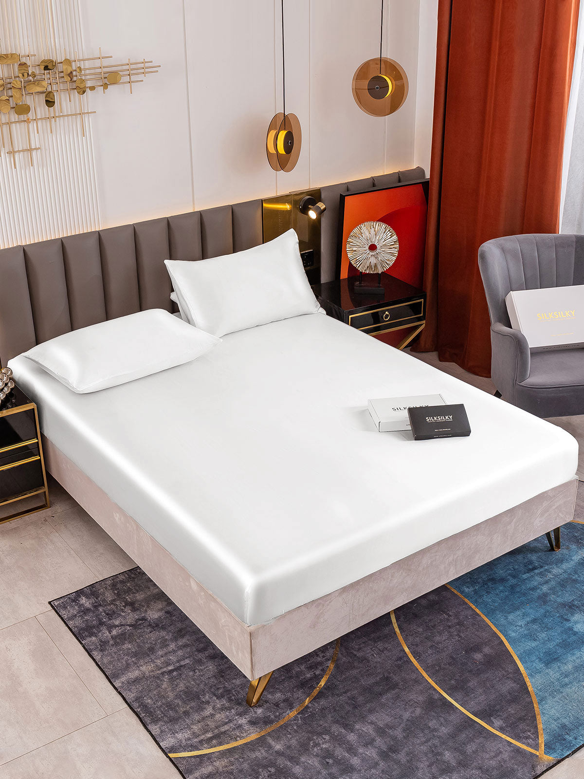 [White] SilkSilky-CA 19Momme Bedding Set 001