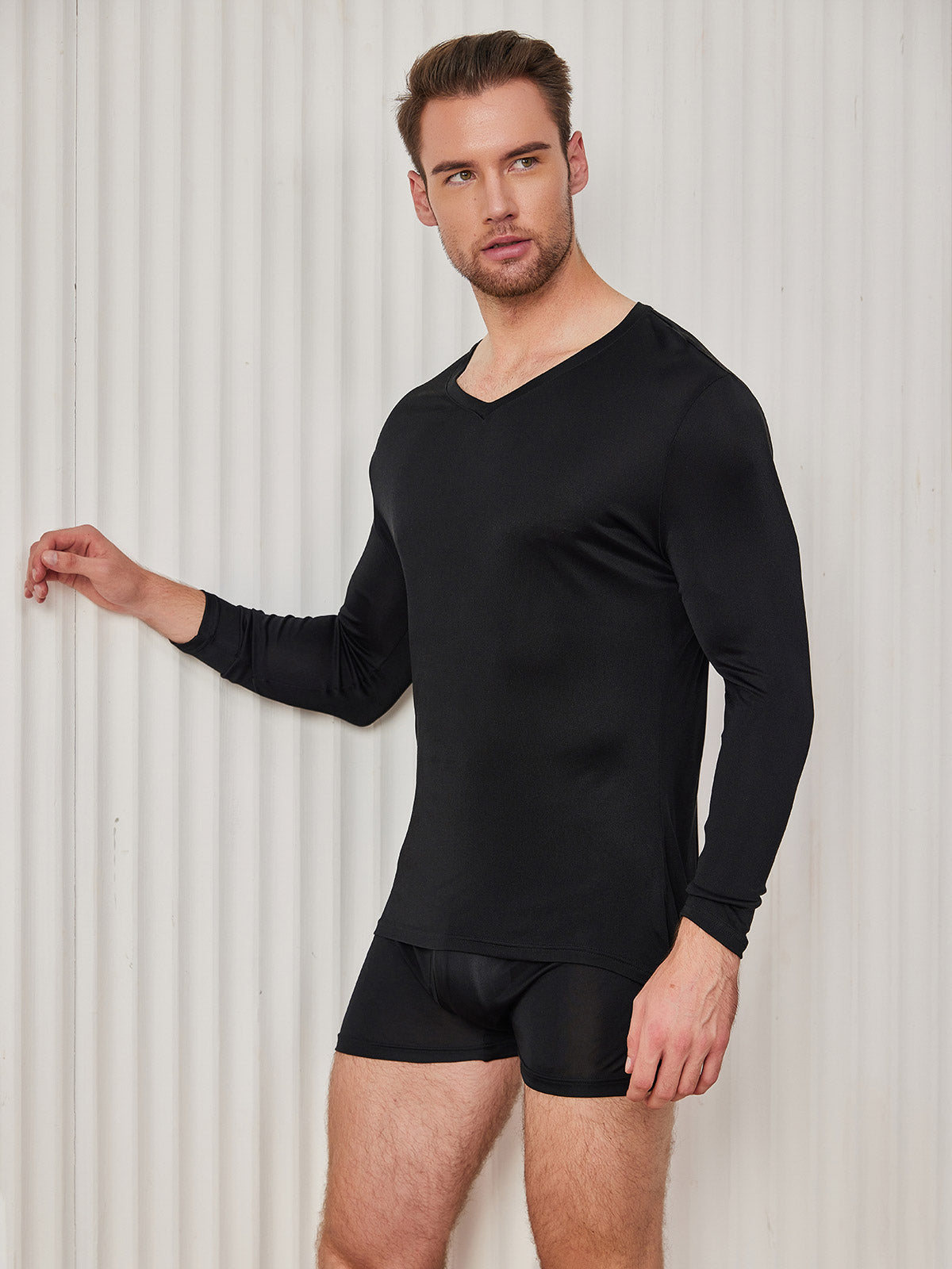 SilkSilky CA Silk Knitted Long Sleeve V Neck Men's T Shirt Black 001