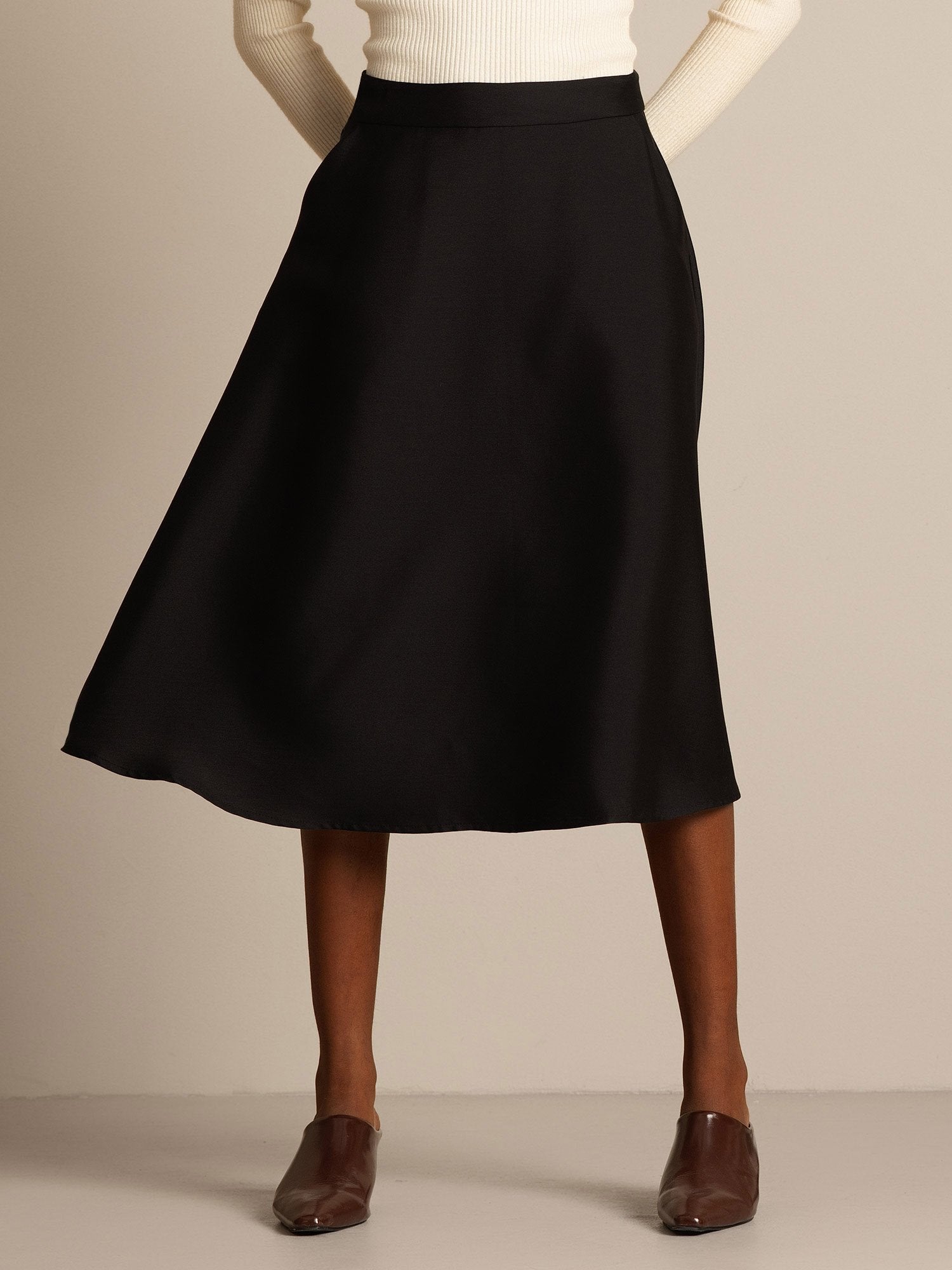 [Black] SilkSilky-CA 32Momme Silk-Wool Blend Skirt 006,