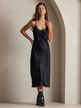 [Black] SilkSilky-CA Spaghetti Strap V Neck Dress 004