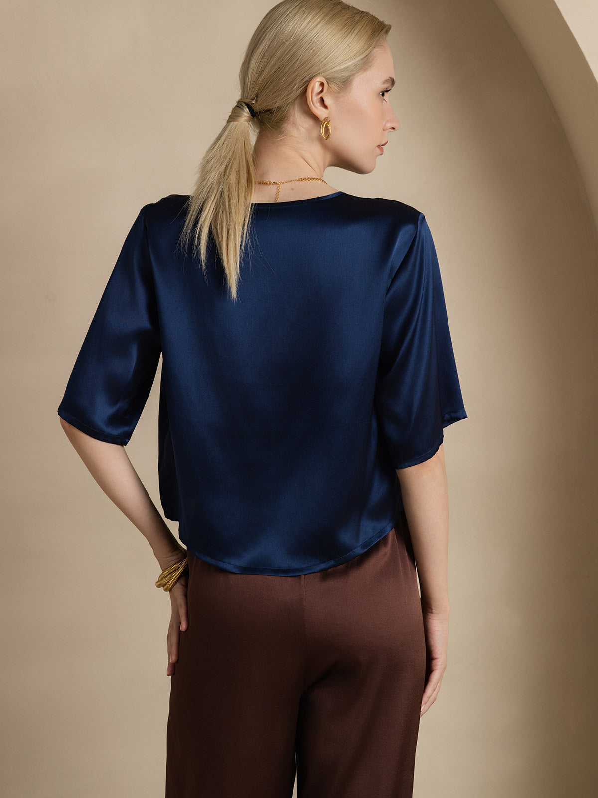[Dark Blue] SilkSilky-CA Pure Silk Boat Neck Women's T-Shirt 002