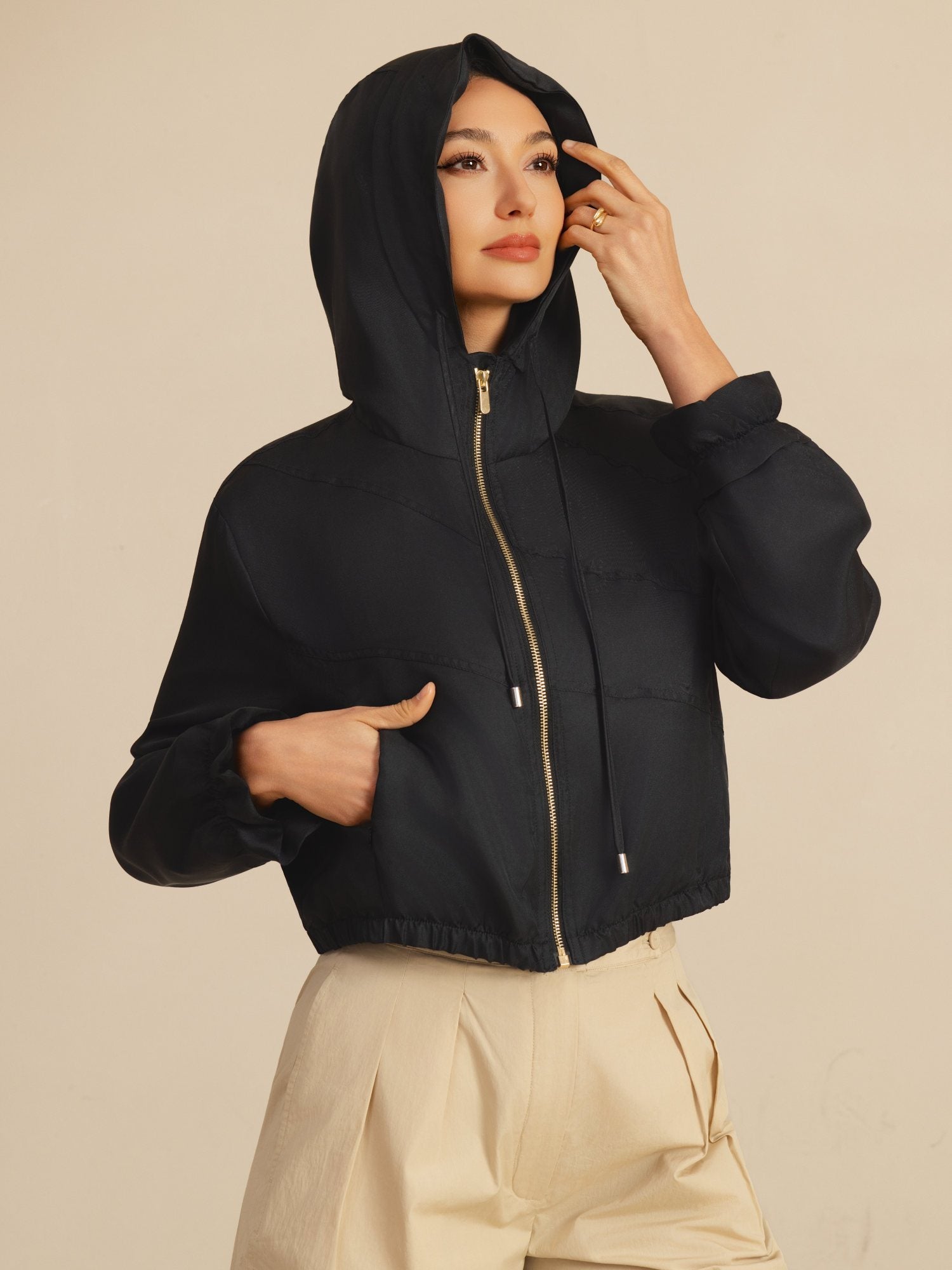 [Black] SilkSilky-CA 18Momme Silk Satin Surah Long Sleeve High Neck Women's Outerwear 003