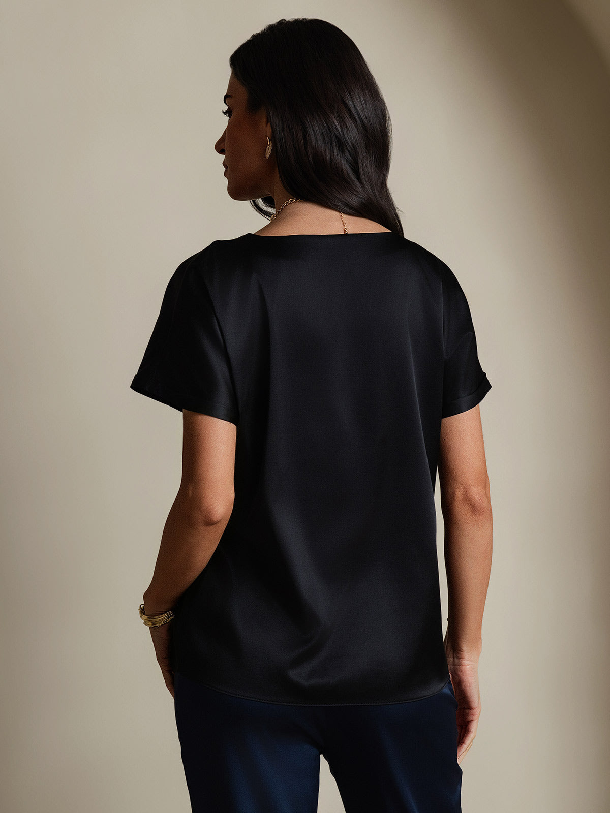 [Black] SilkSilky-CA 19Momme Silk Round Neck Women's T-Shirt 002,