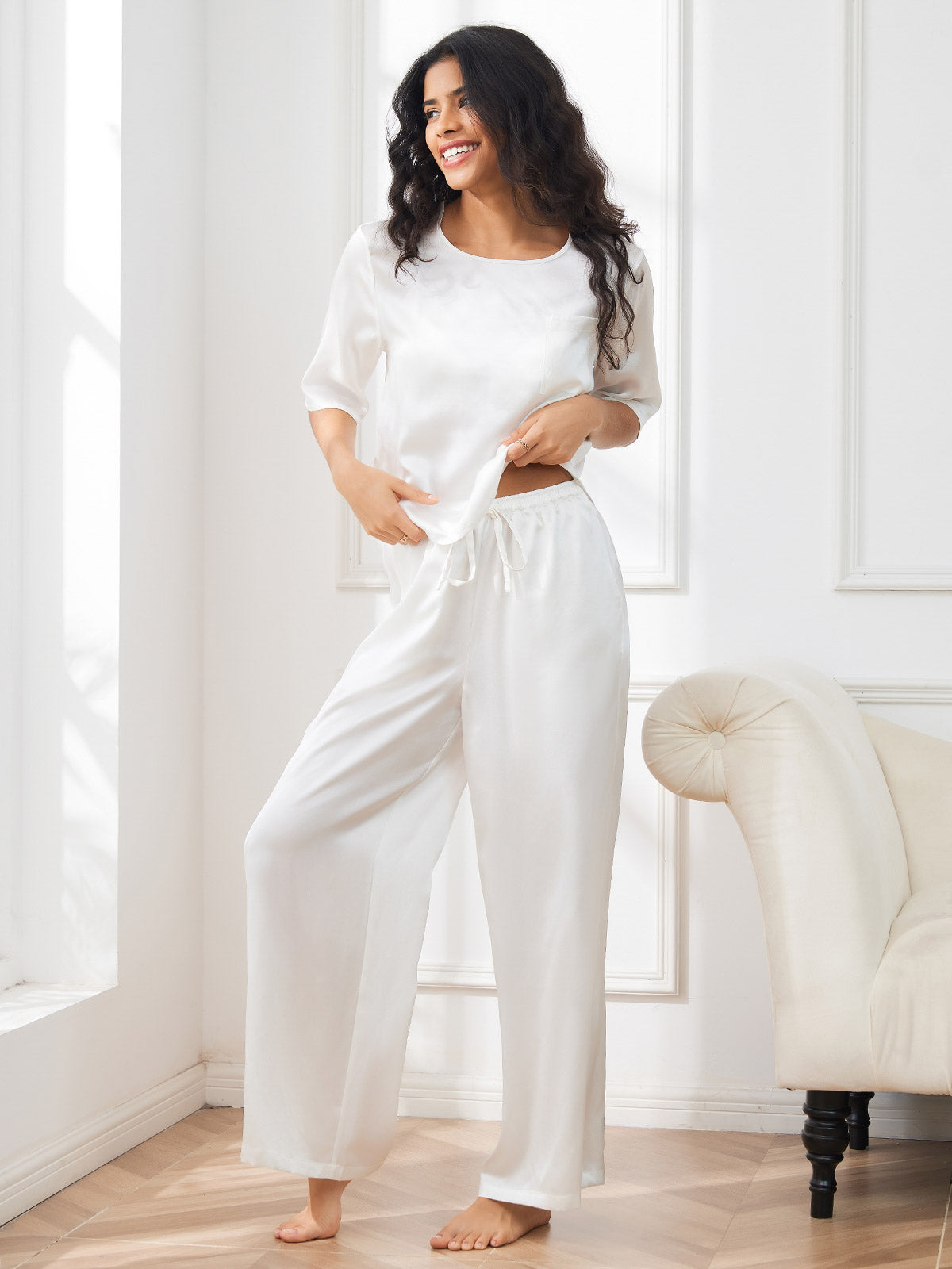 [White] SilkSilky-CA Pure Silk Half Sleeve Round Neck Women's Pajamas 006