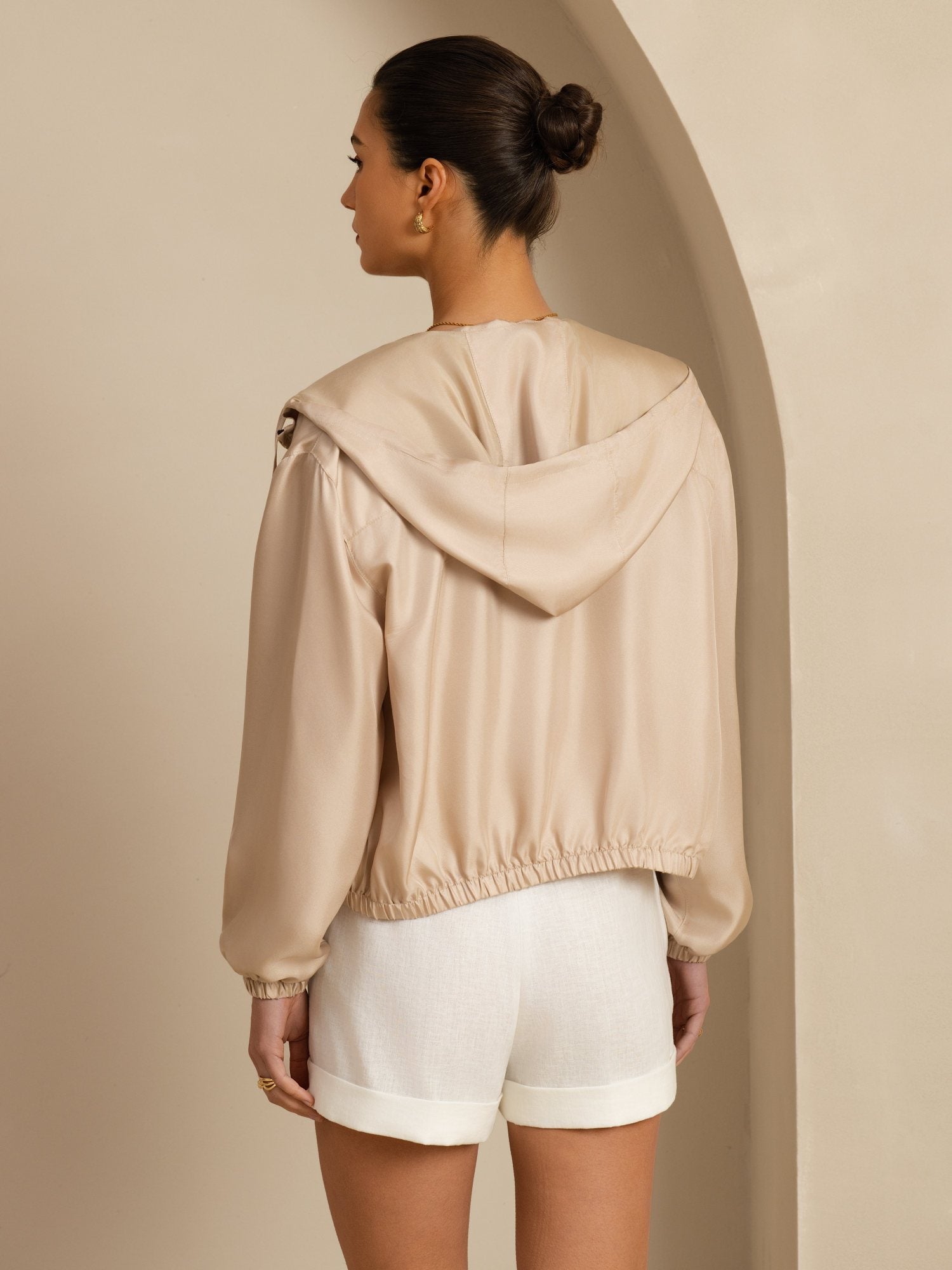 [Tan] SilkSilky-CA 18Momme Silk Satin Surah Long Sleeve Stand Collar Women's Outerwear 002