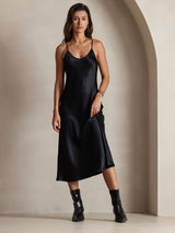[Black] SilkSilky-CA Spaghetti Strap V Neck Dress 001