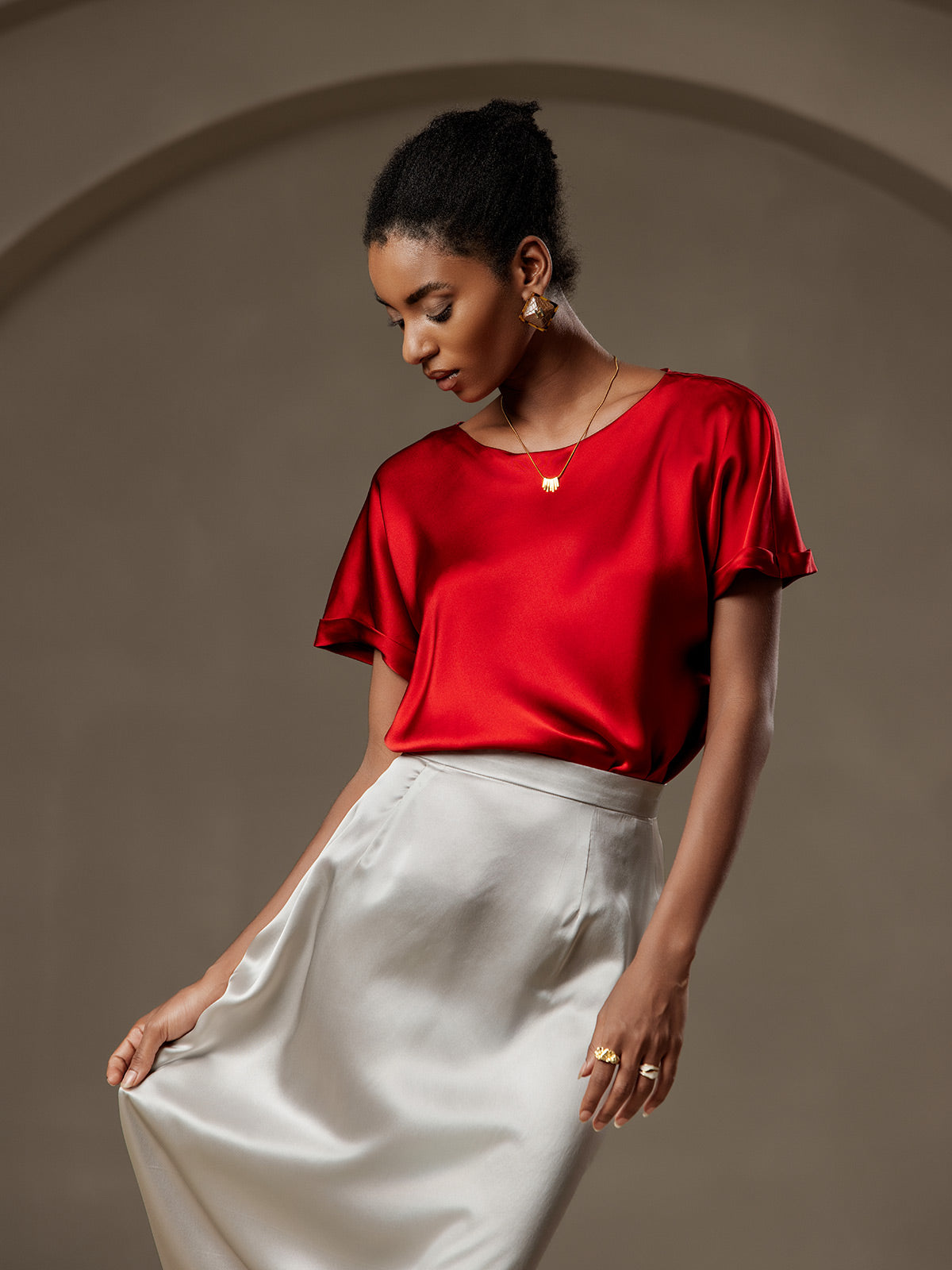 [Wine] SilkSilky-CA 19Momme Silk Round Neck Women's T-Shirt 005,