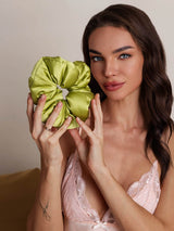 [Green] SilkSilky-CA Scrunchie 003