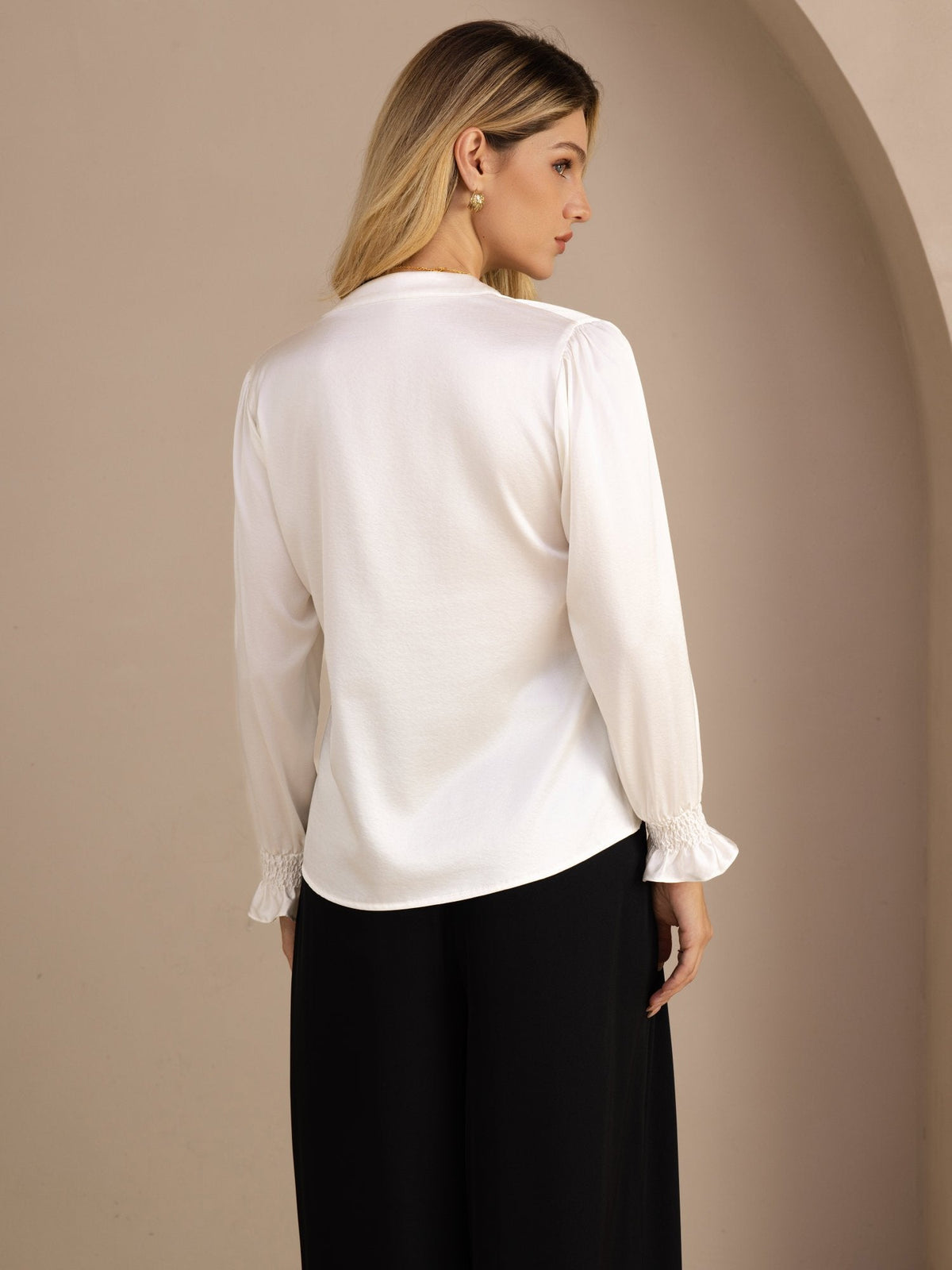[White] SilkSilky-CA Long Sleeve Split Women's Blouse 002