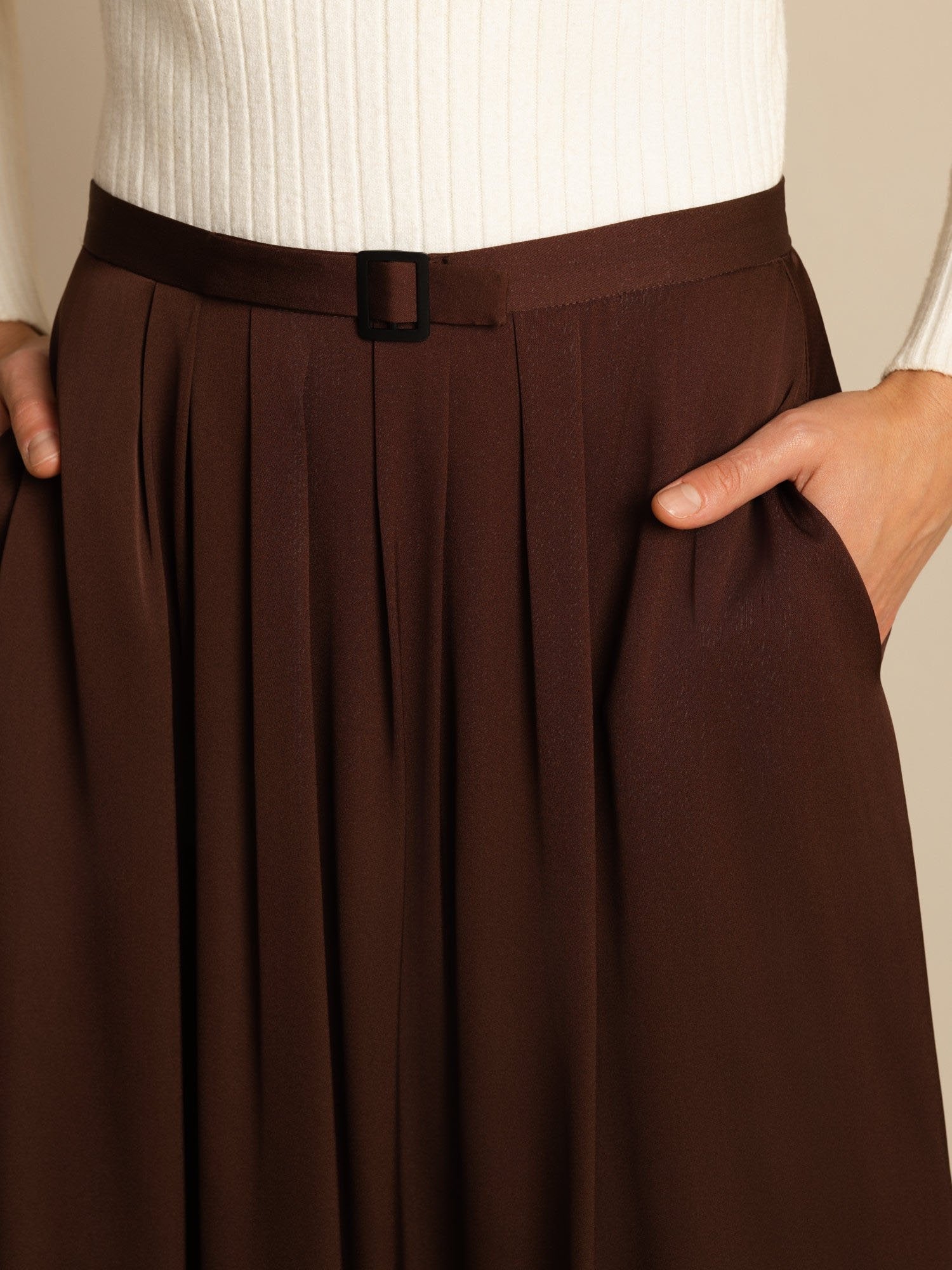 [Bitter Chocolate] SilkSilky-CA 19Momme Stretch Silk Double Georgette Skirt 004