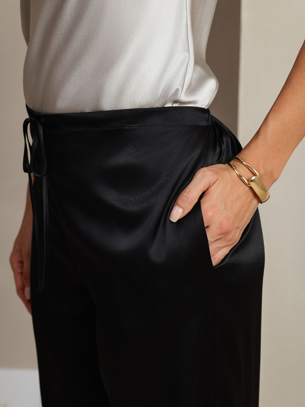 [Black] SilkSilky-CA 19Momme Silk Womens Pants 005