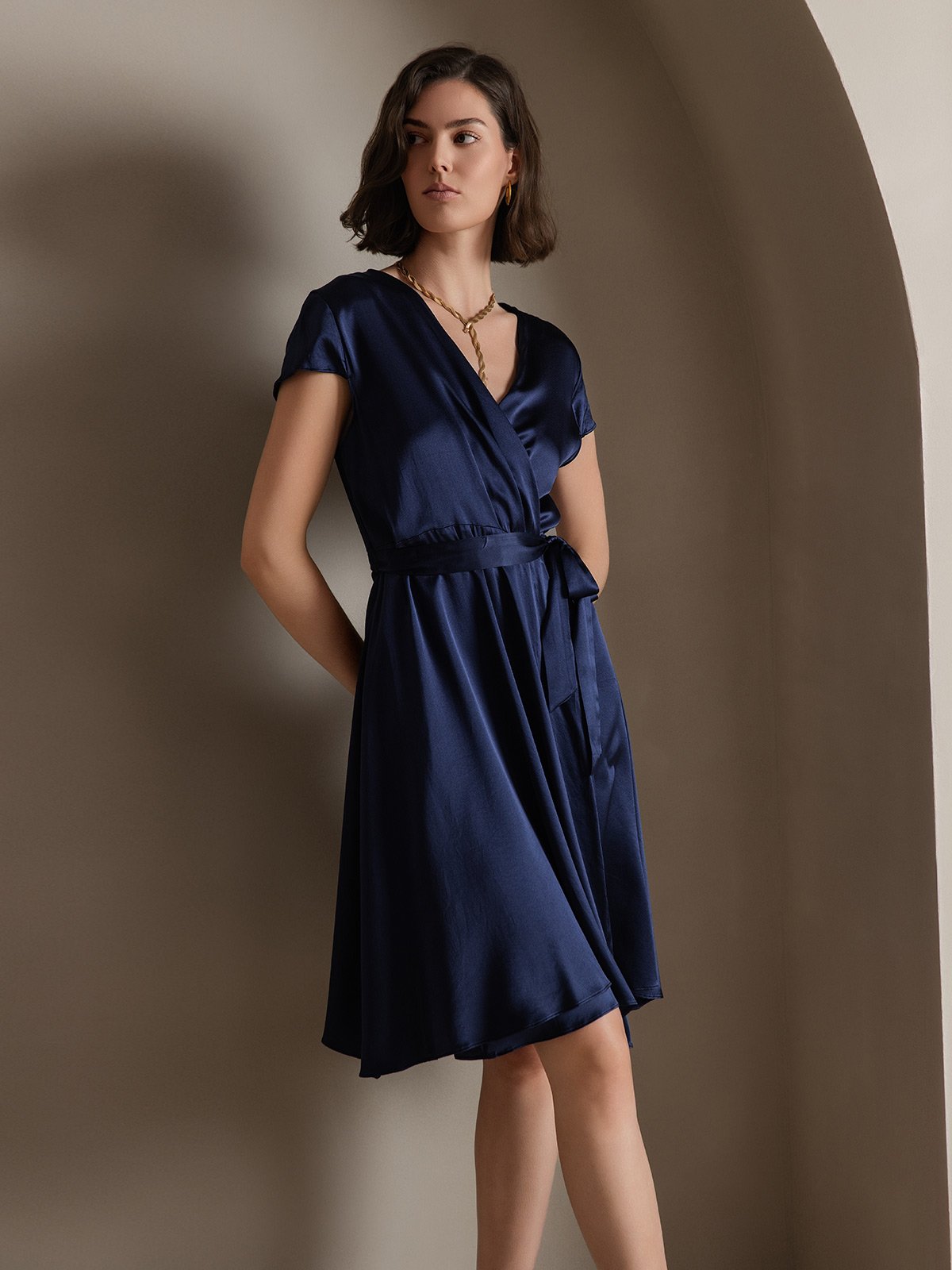 SilkSilky CA 19Momme Silk Short Sleeve V Neck Dress DarkBlue 005