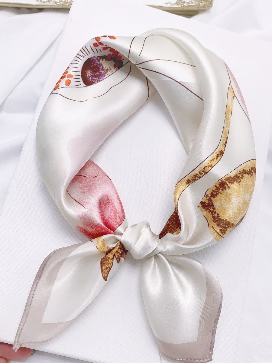 SilkSilky CA Pure Silk Scarf Beige 001