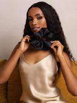 [Black] SilkSilky-CA Scrunchie 003