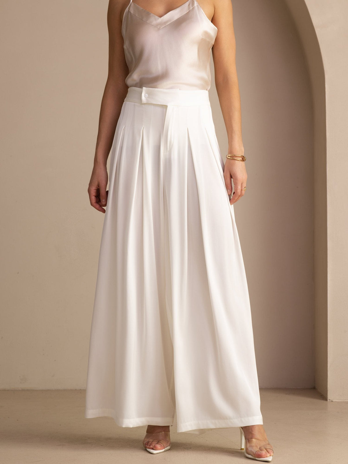 [White] SilkSilky-CA Women's Pants 001