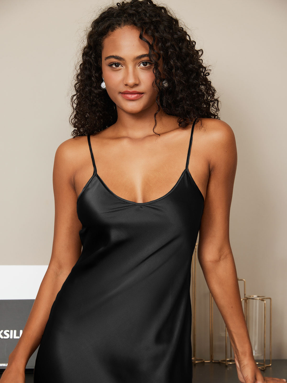 SilkSilky-CA Pure Silk Sleeveless Round Neck Nightgown Black 005