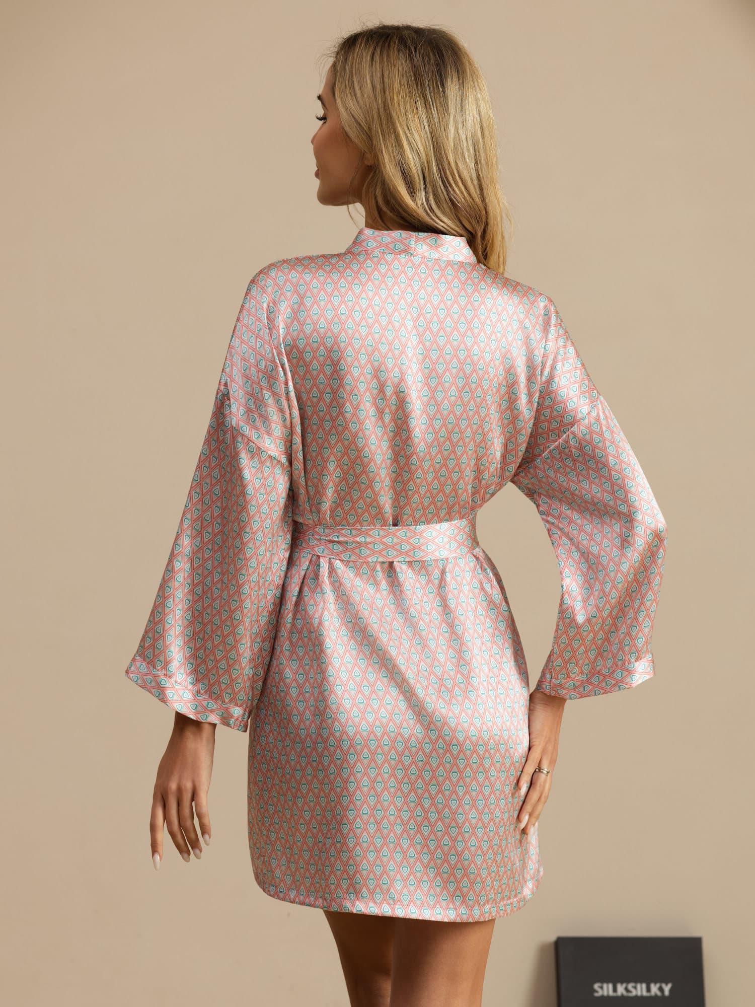 [Pink Heart Geo] SilkSilky-CA 3/4 Sleeve V Neck Women's Robe 002