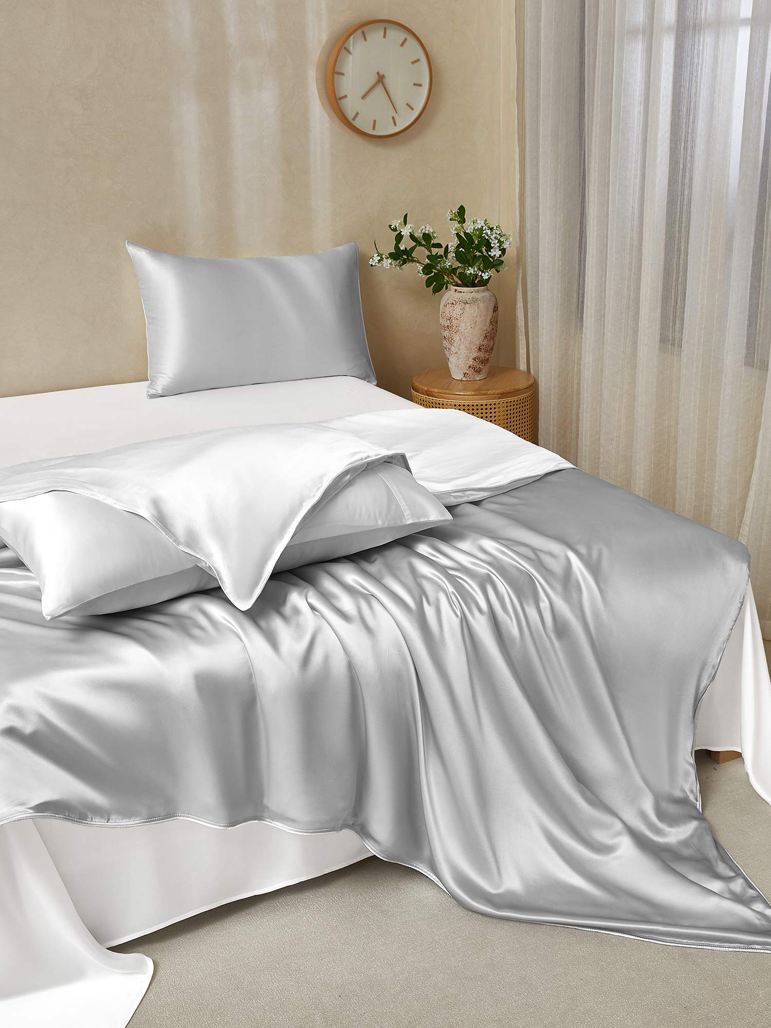 [LightGray+White] SilkSilky-CA 22Momme Pure Silk Bedding Set 003,