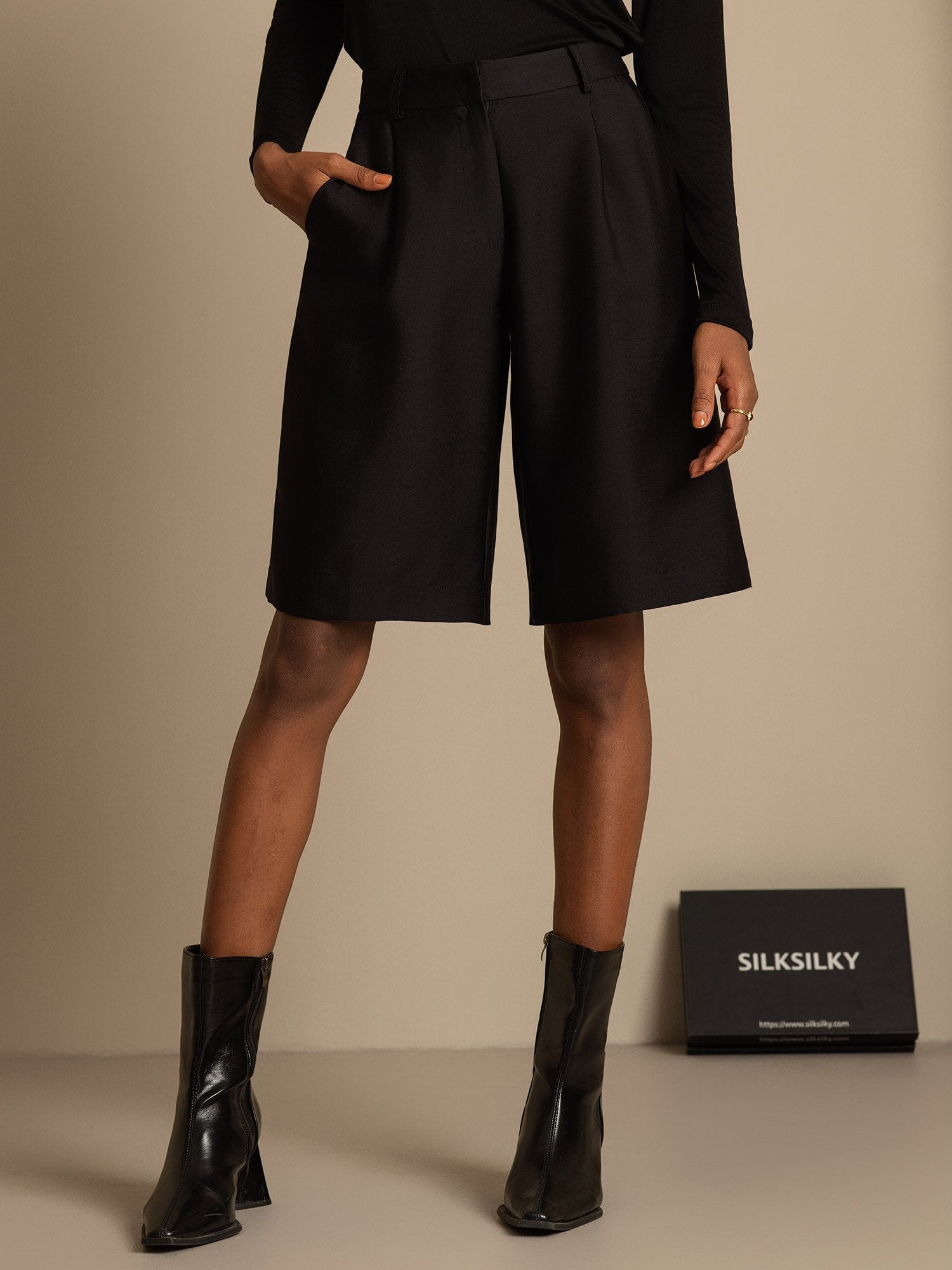 [Black] SilkSilky-CA 32Momme Silk-Wool Blend Womens Shorts 003,