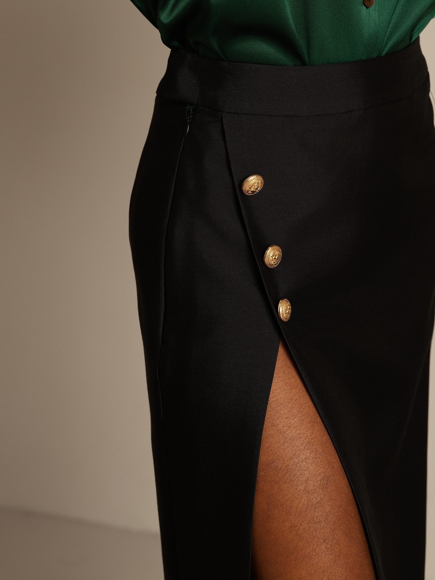 [Black] SilkSilky-CA 32Momme Silk-Wool Blend Split Skirt 004,