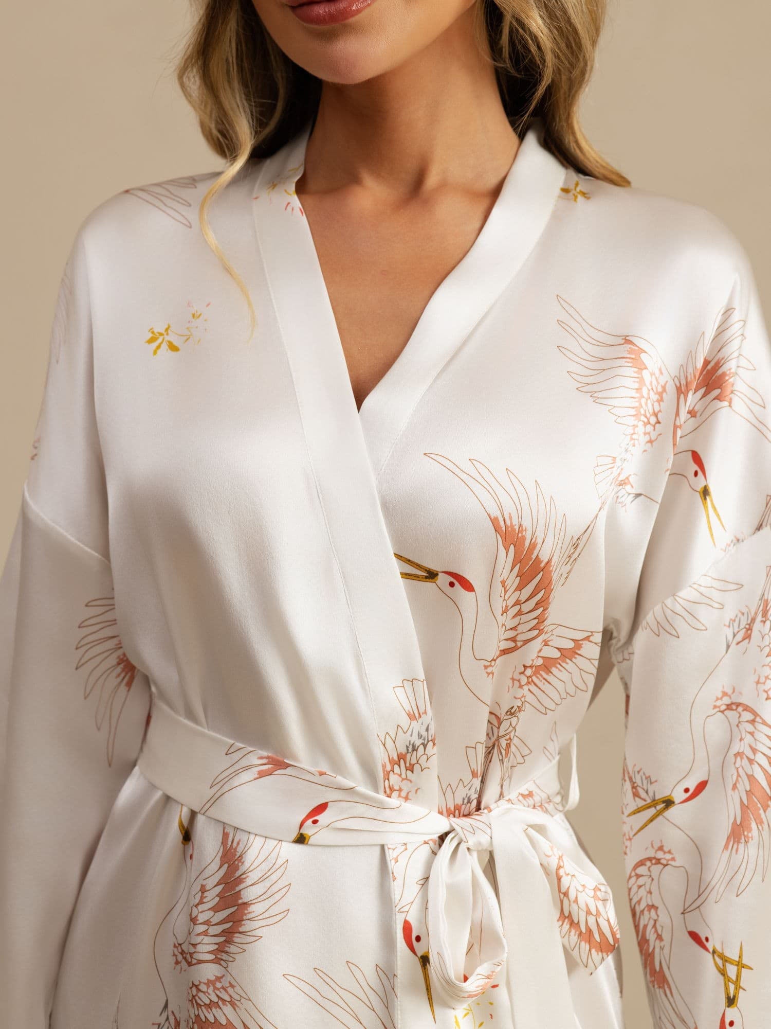 [White] SilkSilky-CA 19Momme 3/4 Sleeve Women's Robe 005