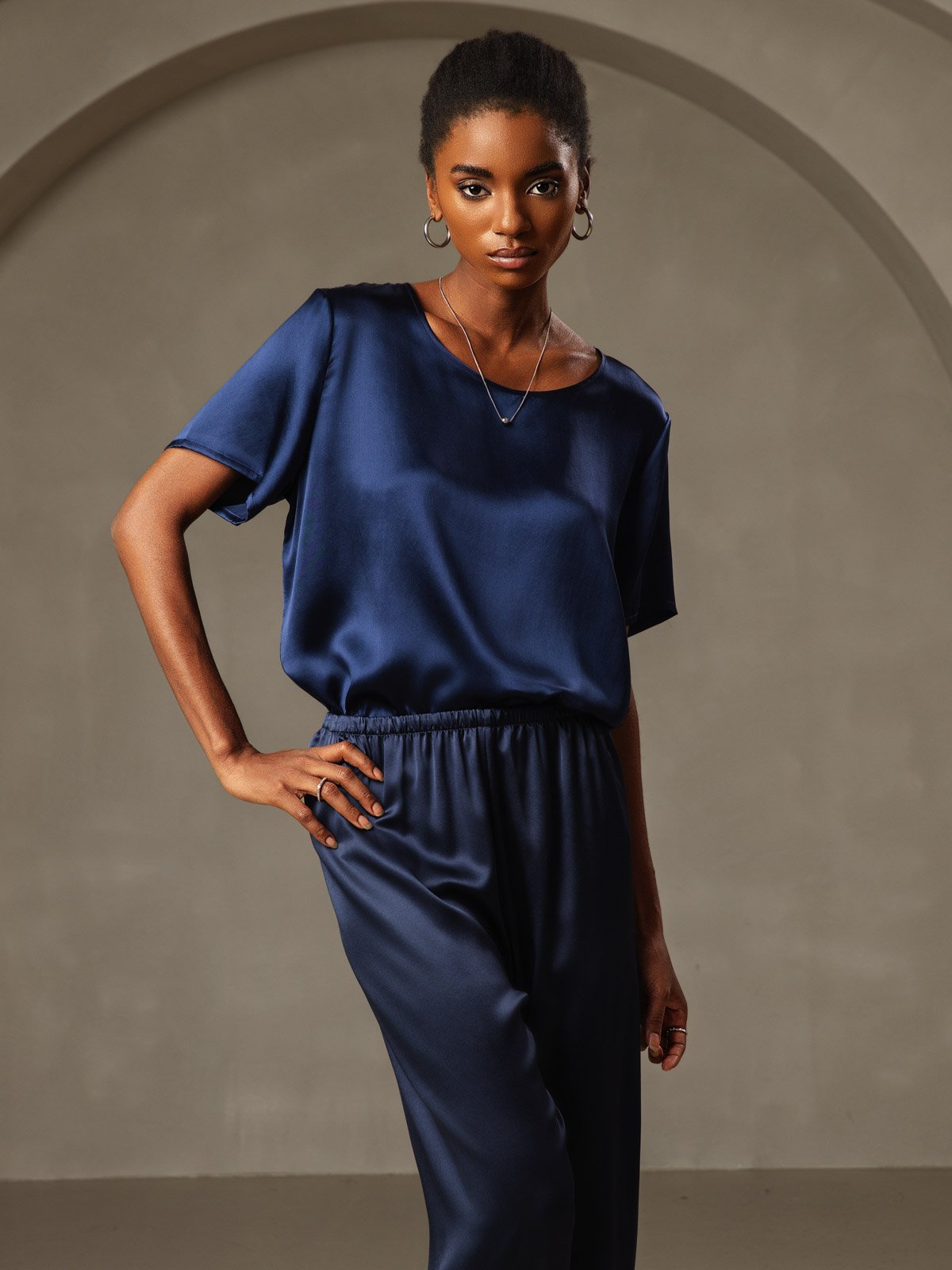 SilkSilky-CA Pure Silk Short Sleeve Round Neck Women's T-Shirt DarkBlue 003