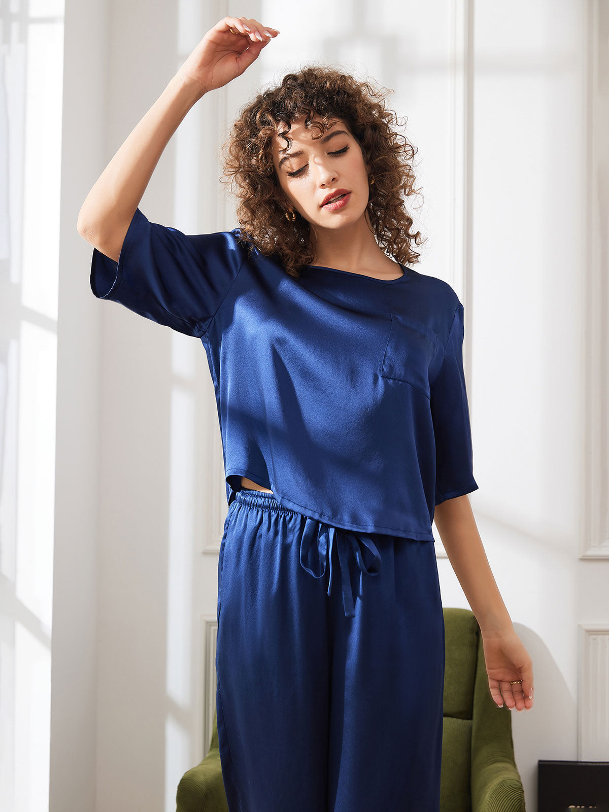 [Dark Blue] SilkSilky-CA Pure Silk Half Sleeve Round Neck Women's Pajamas 004