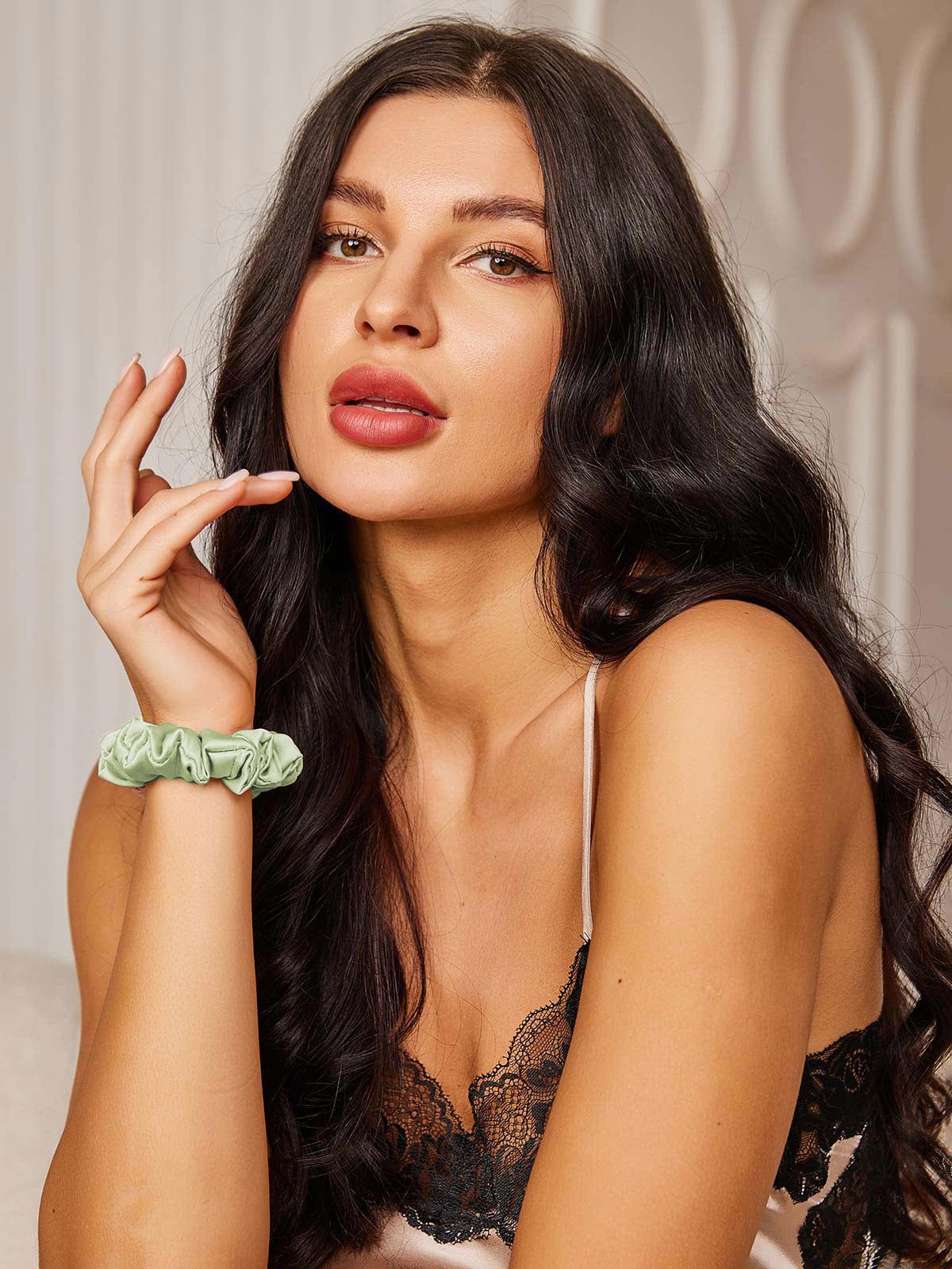 [Light Green] SilkSilky-CA Pure Silk Scrunchie 003,