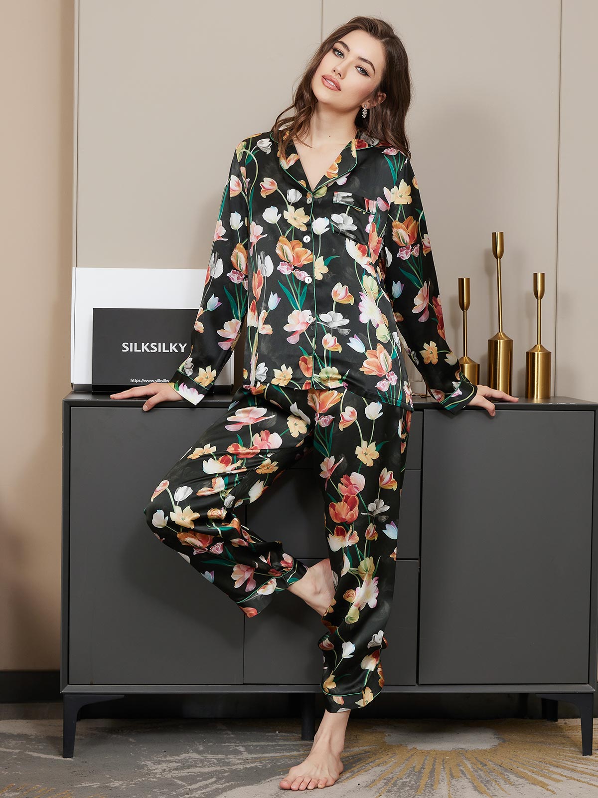 SilkSilky CA Pure Silk Long Sleeve Lapel Women's Pajamas Black 001