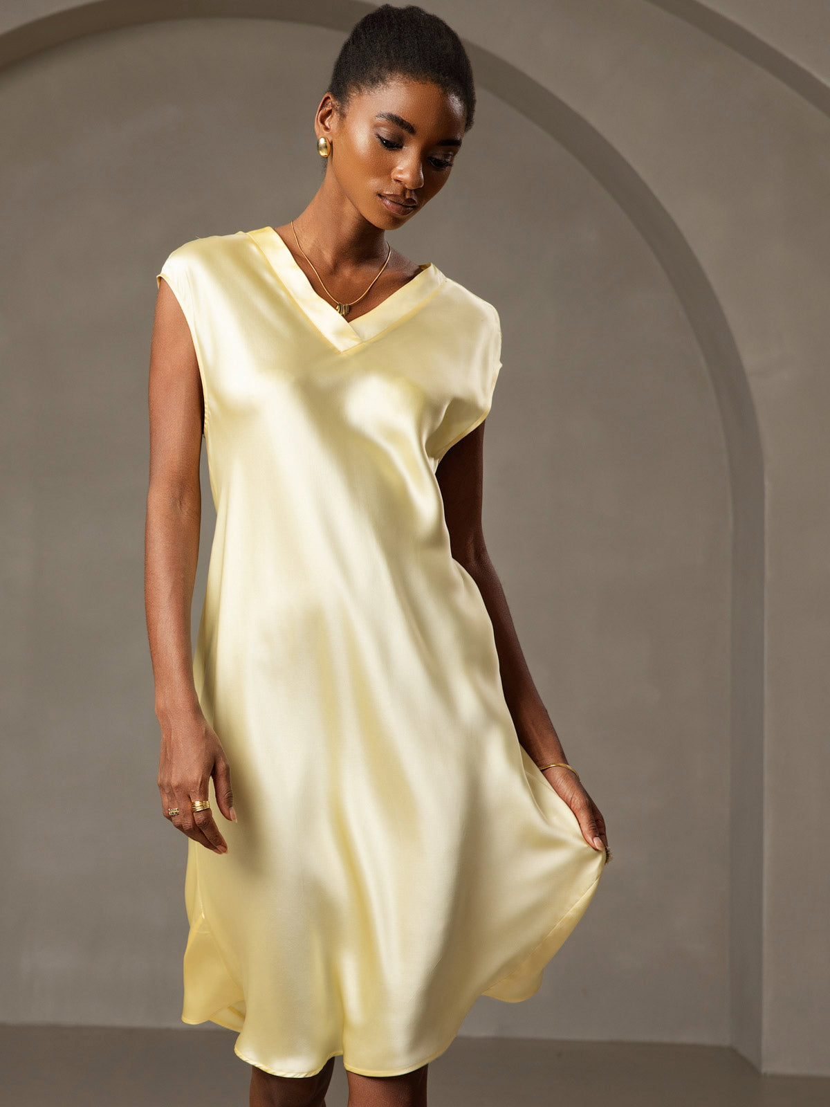 SilkSilky-CA Pure Silk Sleeveless V Neck Nightgown Yellow 003