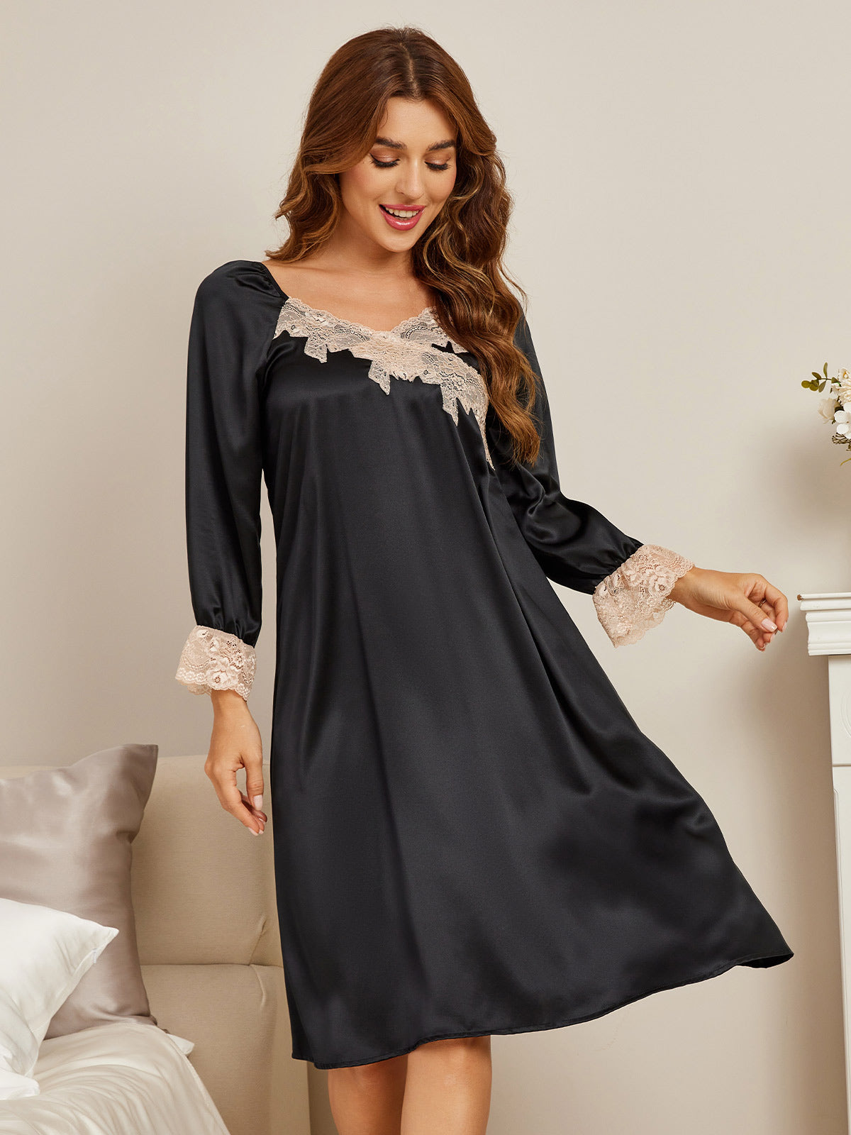 SilkSilky CA Pure Silk Long Sleeve Nightgown Black 001