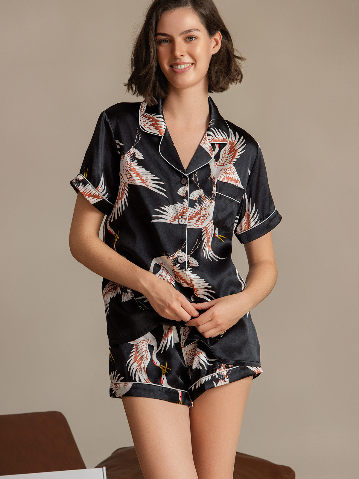 [Black] SilkSilky-CA 19Momme Short Sleeve Notch Collar Women's Pajamas 002