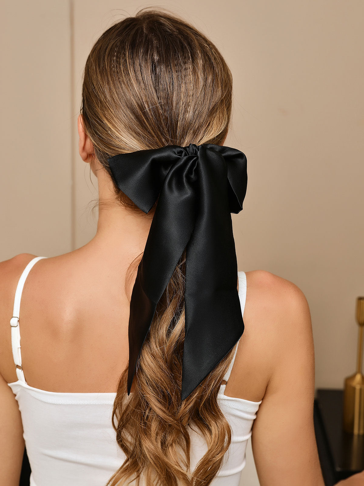 SilkSilky-CA 19Momme Pure Silk Scrunchie Black 001