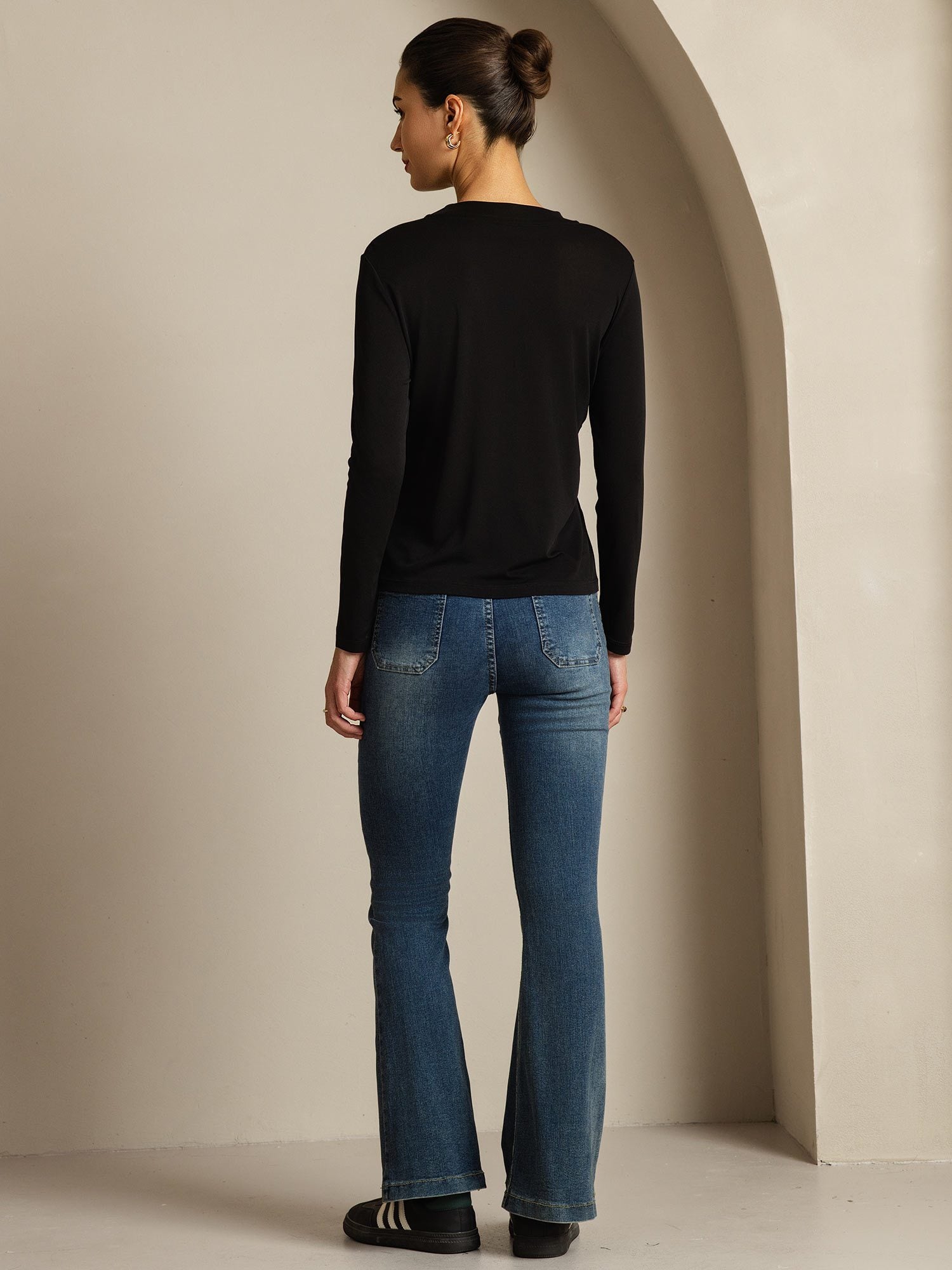 [Black] SilkSilky-CA Pure Silk Round Neck Women's T-Shirt 005