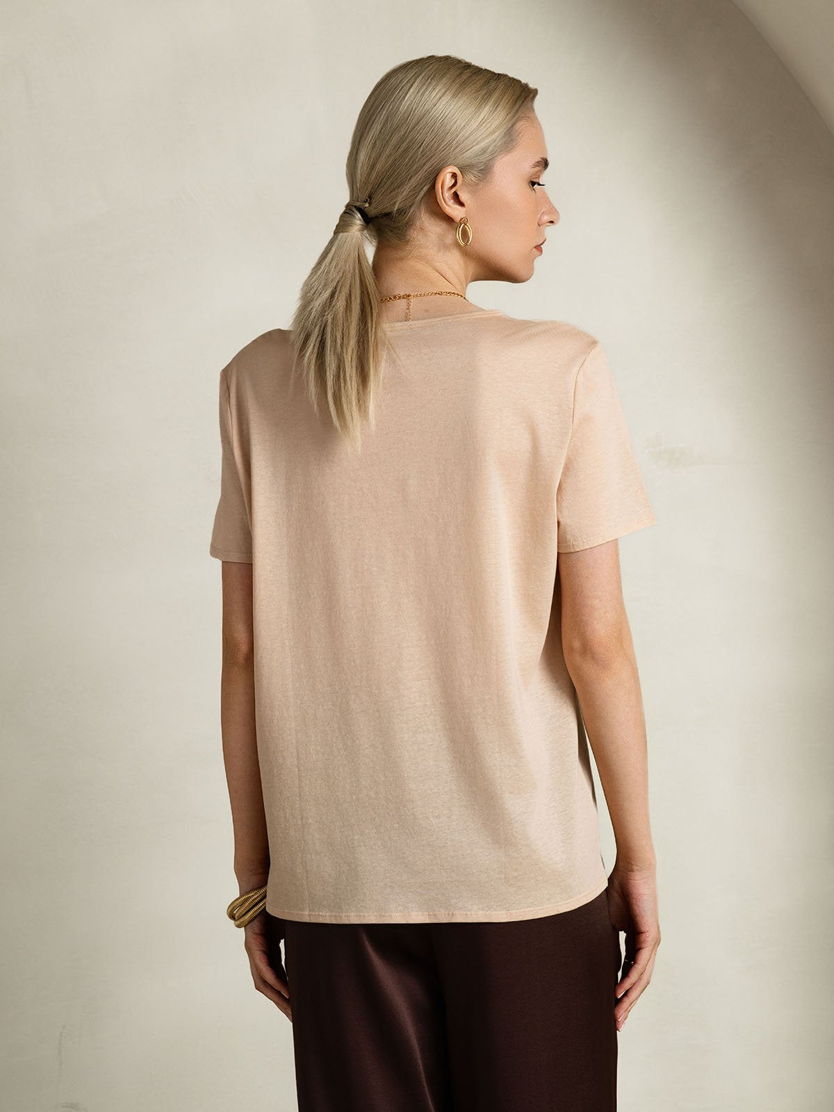 SilkSilky-CA Silk Short Sleeve U Neck Women's T-Shirt Beige 002