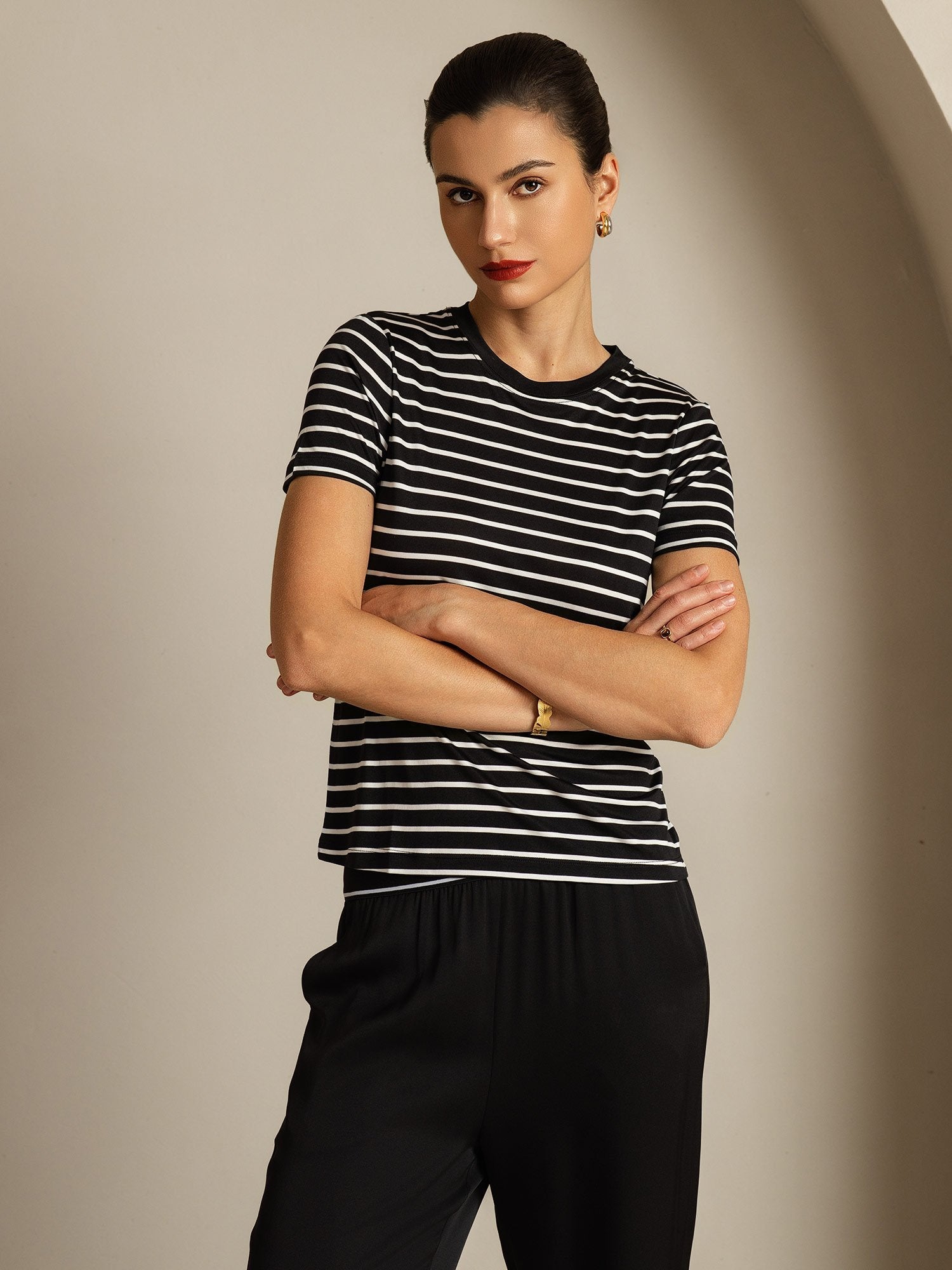 [BlackStripe] SilkSilky-CA Pure Silk Round Neck Women's T-Shirt 005