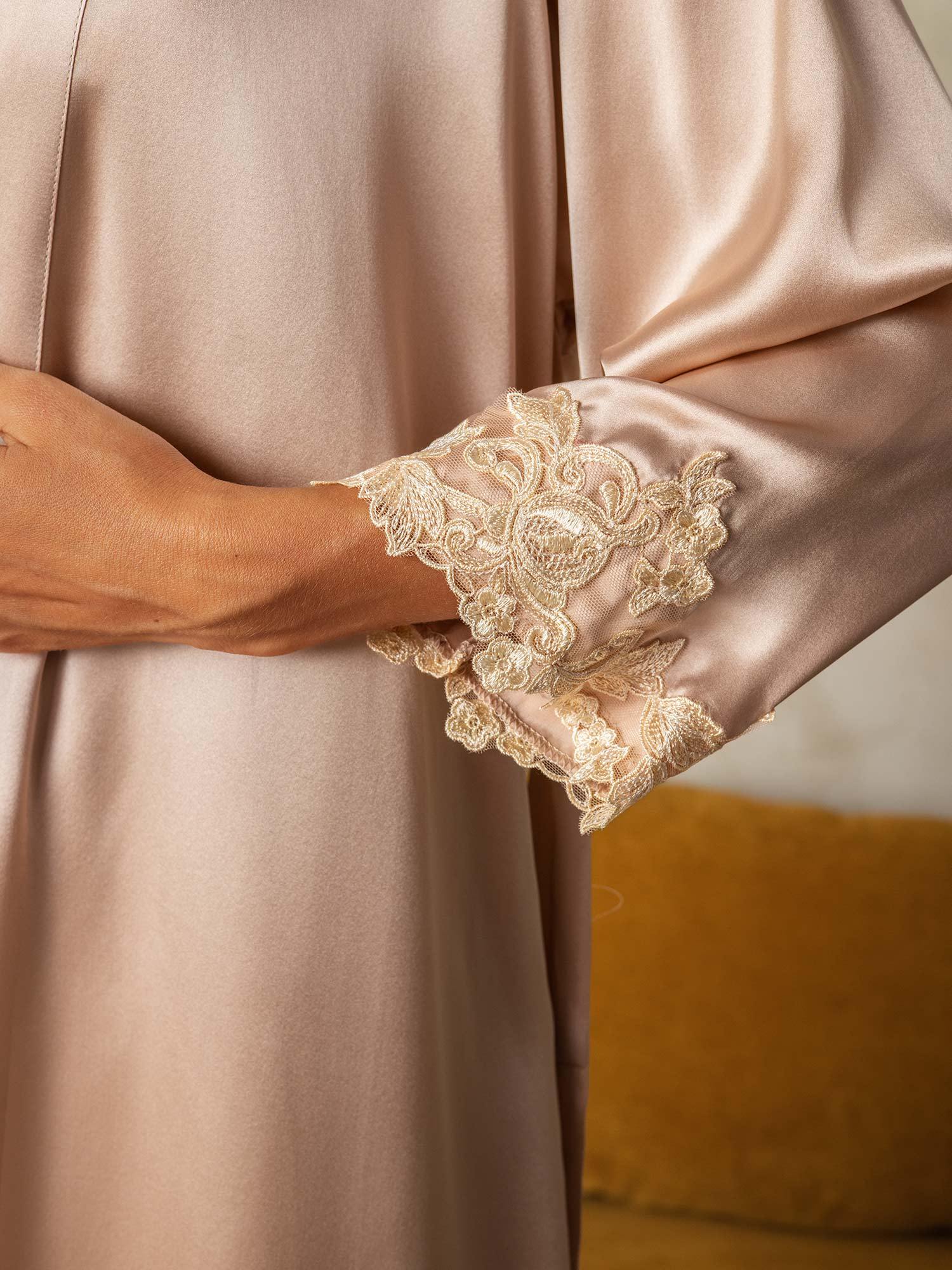 [Pink] SilkSilky-CA 3/4 Sleeve V Neck Nightgown&Robe Set 005