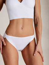 [White] SilkSilky-CA Panty 001